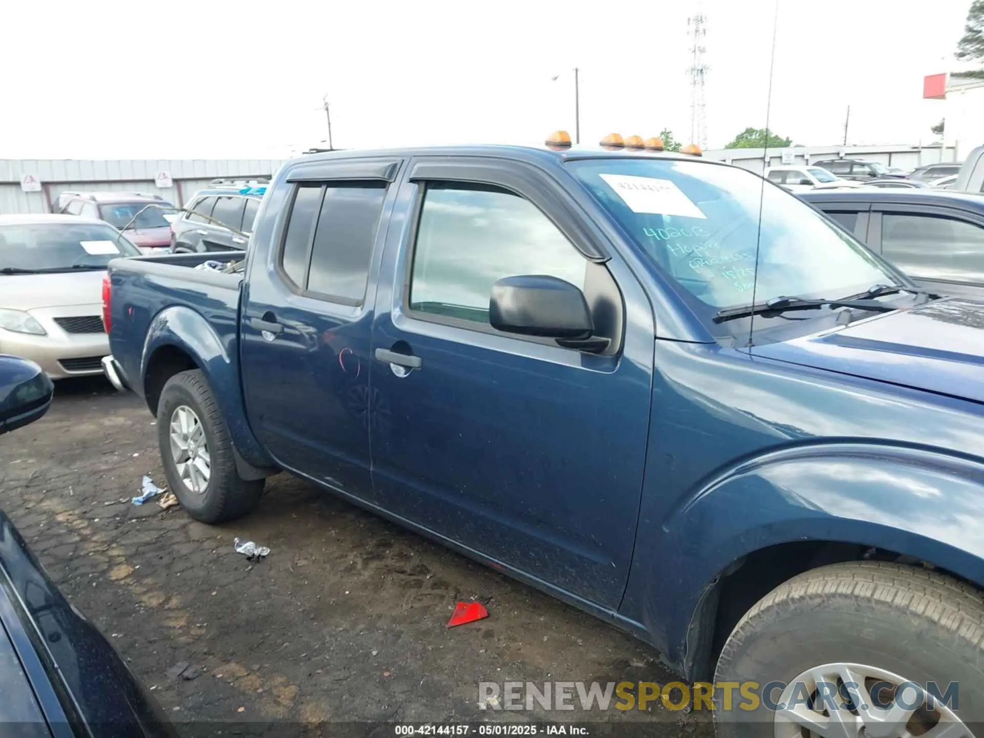 13 fotografías del automóvil dañado 1N6AD0ER9KN776713 NISSAN FRONTIER 2019