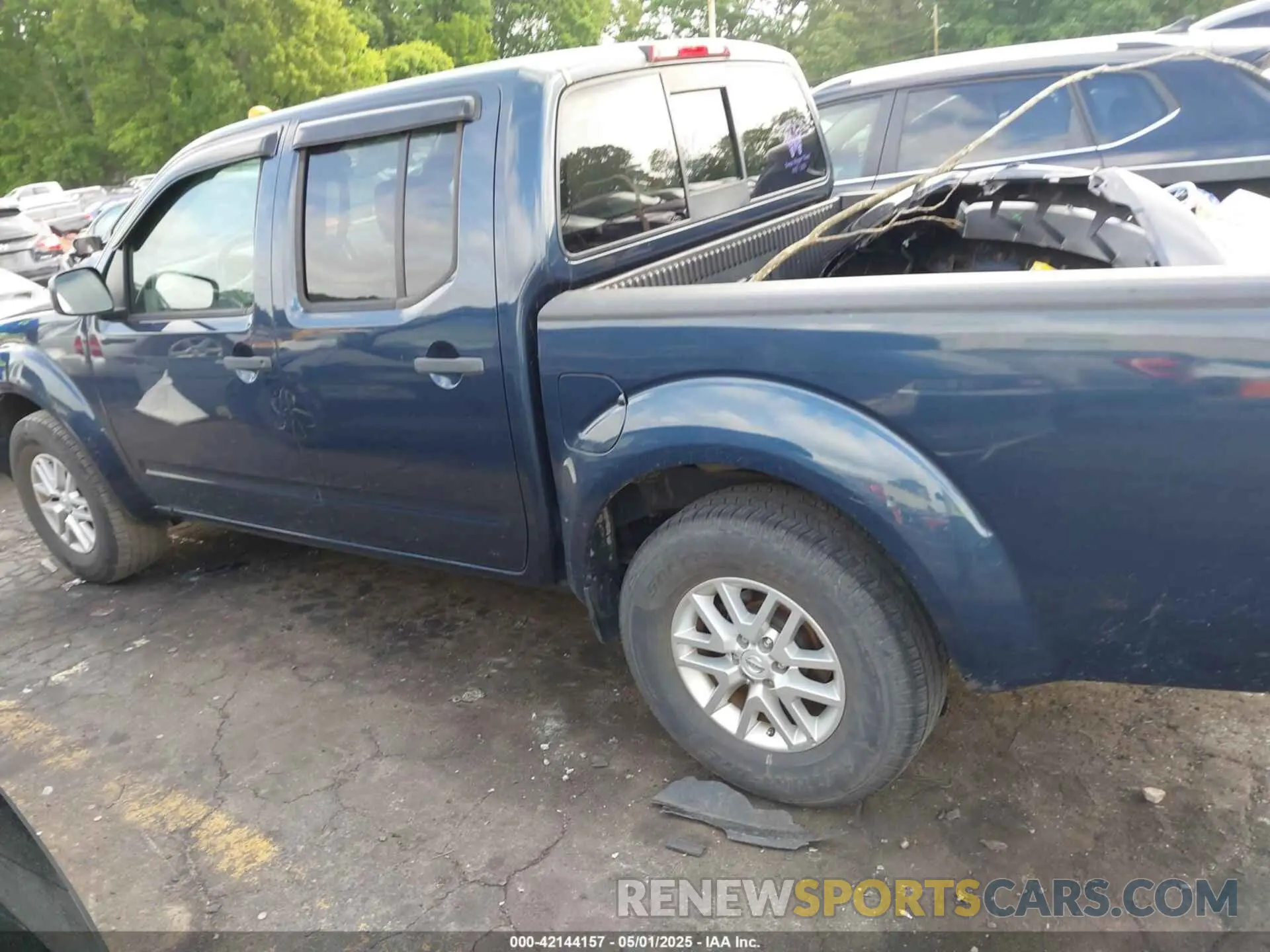 14 fotografías del automóvil dañado 1N6AD0ER9KN776713 NISSAN FRONTIER 2019