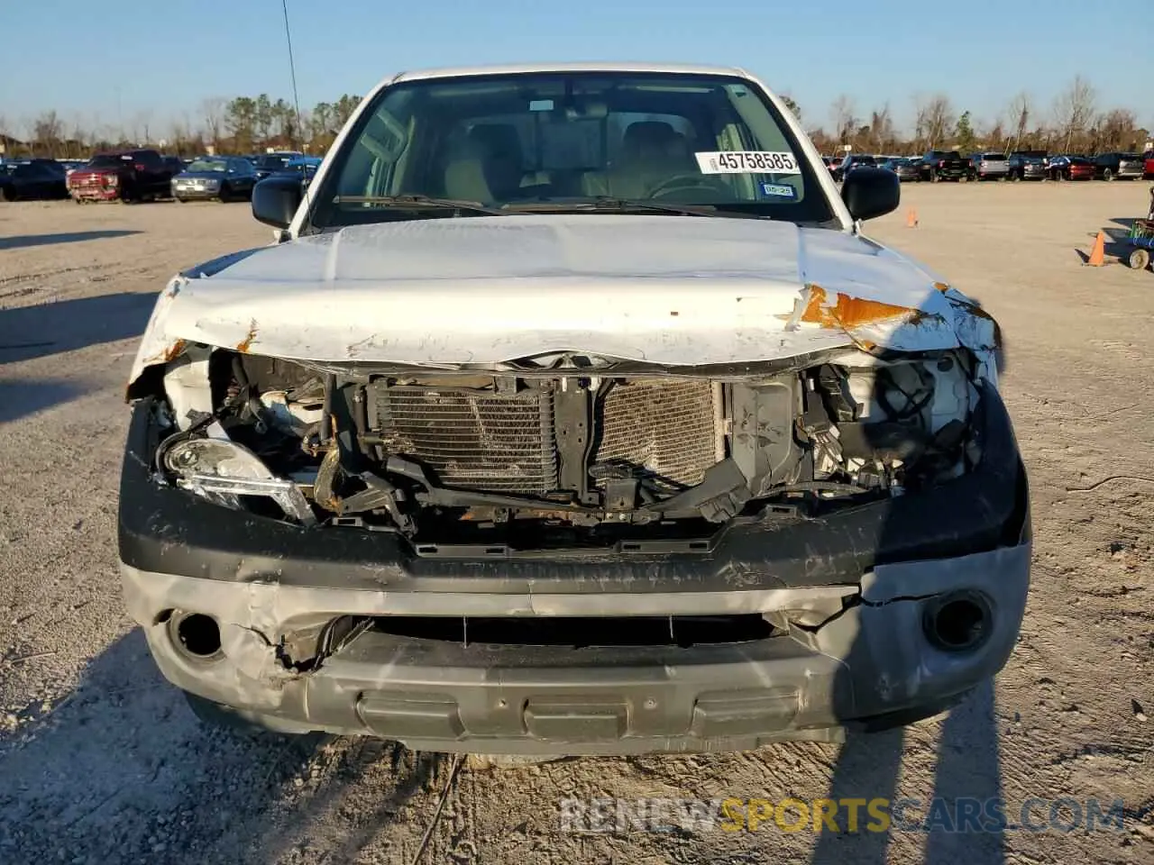 5 fotografías del automóvil dañado 1N6AD0ER9KN885396 NISSAN FRONTIER 2019