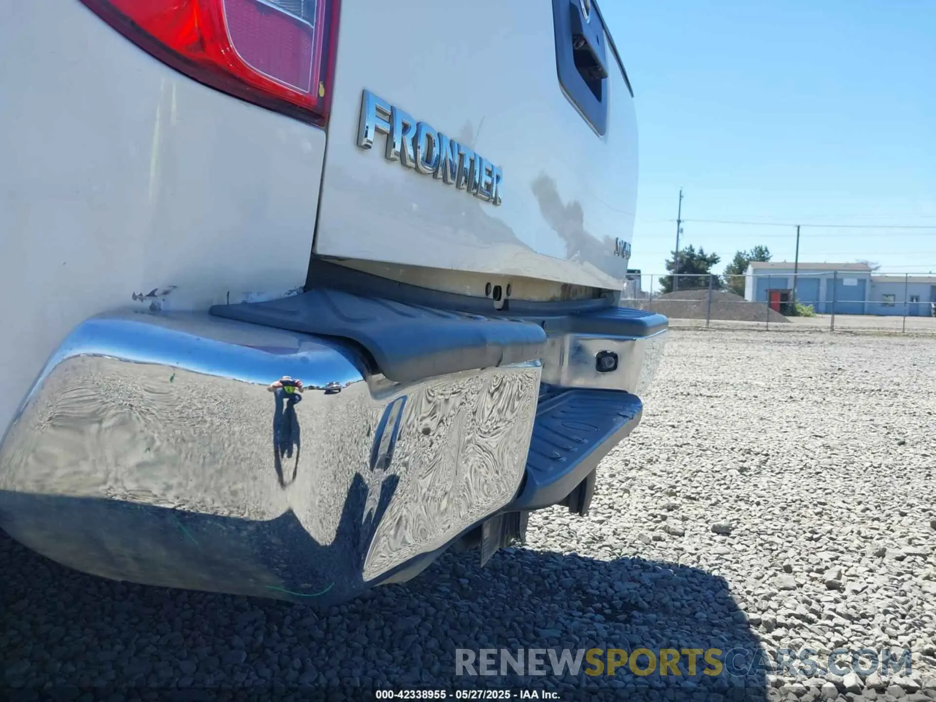 17 fotografías del automóvil dañado 1N6AD0EV1KN730791 NISSAN FRONTIER 2019