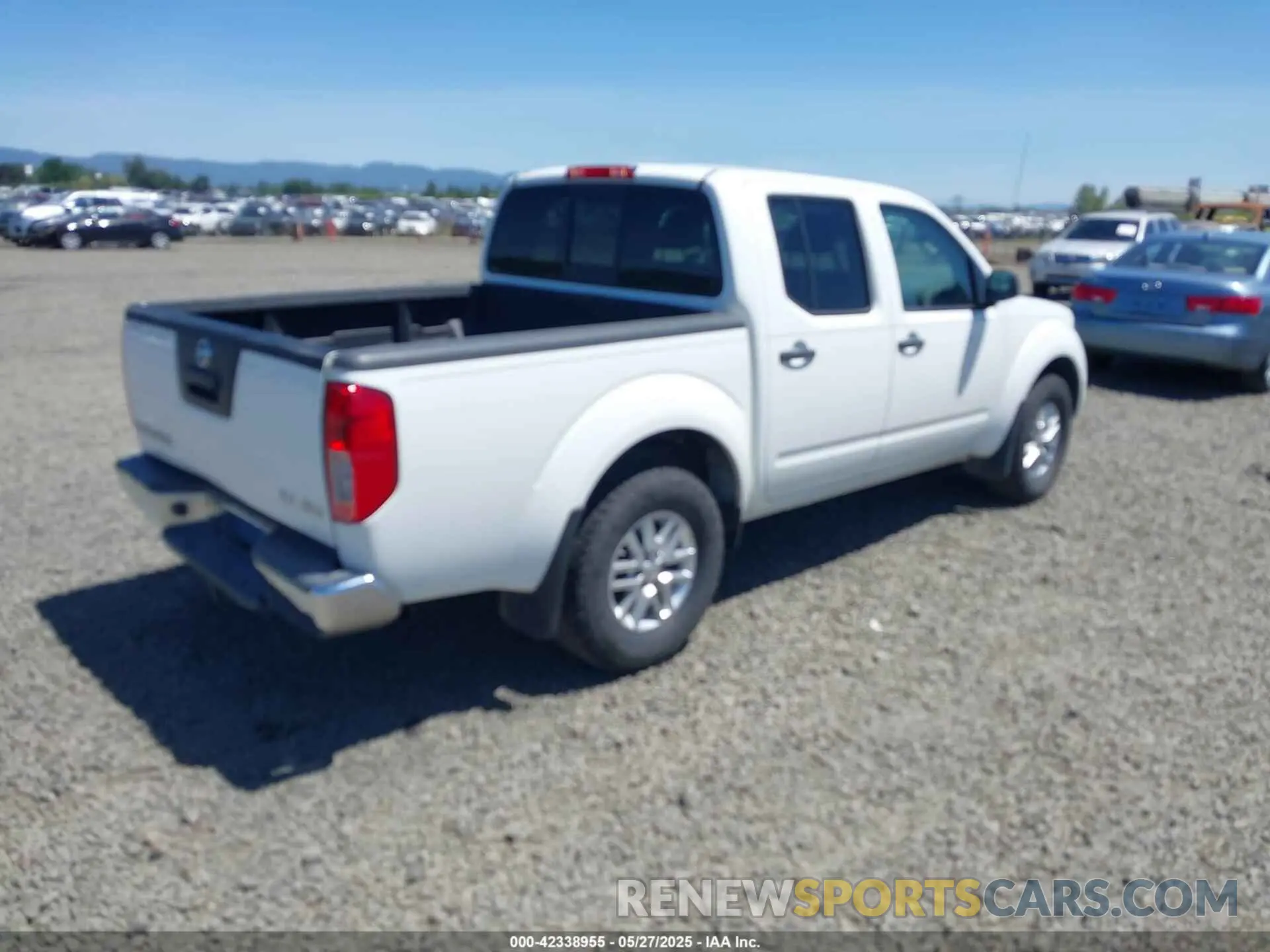 4 fotografías del automóvil dañado 1N6AD0EV1KN730791 NISSAN FRONTIER 2019