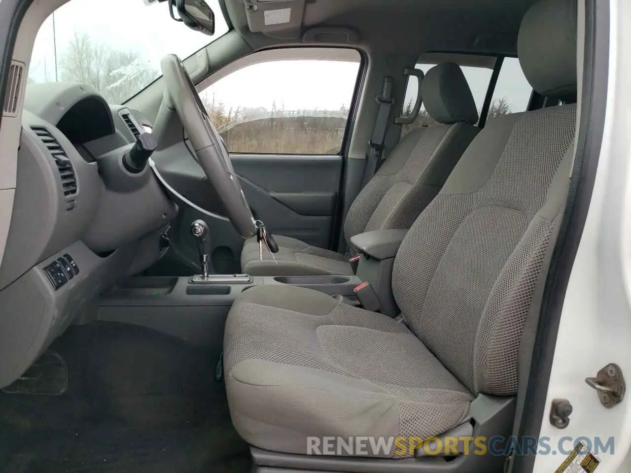 7 fotografías del automóvil dañado 1N6AD0EV2KN734445 NISSAN FRONTIER 2019
