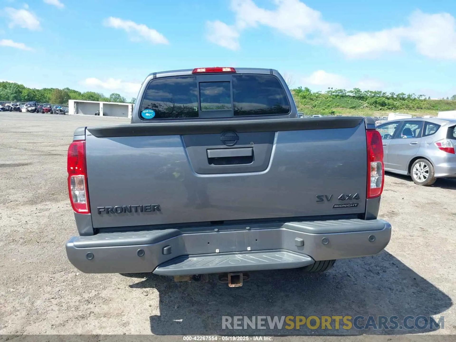 17 fotografías del automóvil dañado 1N6AD0EV3KN734051 NISSAN FRONTIER 2019