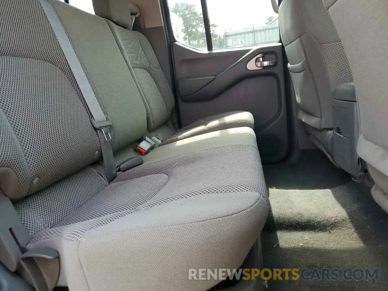 10 fotografías del automóvil dañado 1N6AD0EV3KN775862 NISSAN FRONTIER 2019