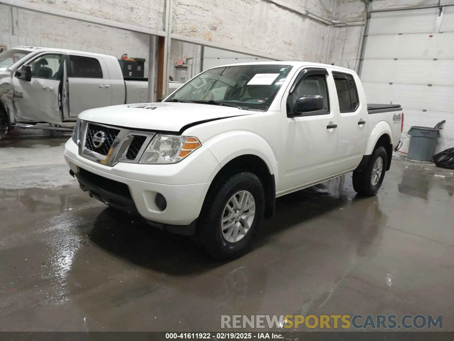 2 fotografías del automóvil dañado 1N6AD0EV5KN773448 NISSAN FRONTIER 2019