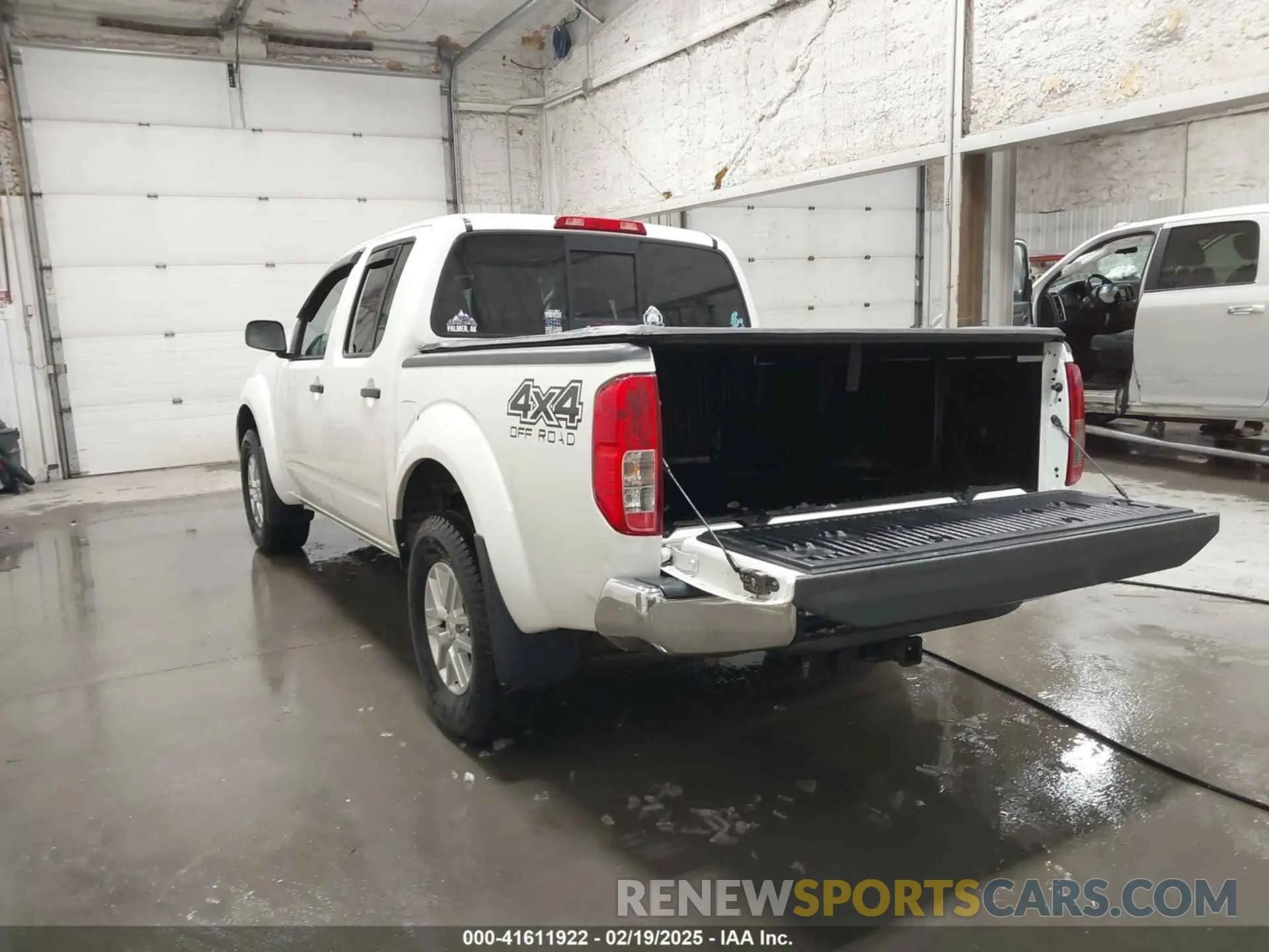 3 fotografías del automóvil dañado 1N6AD0EV5KN773448 NISSAN FRONTIER 2019