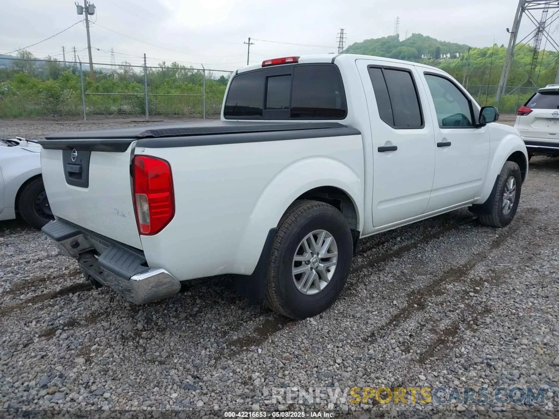 4 fotografías del automóvil dañado 1N6AD0EV5KN871430 NISSAN FRONTIER 2019