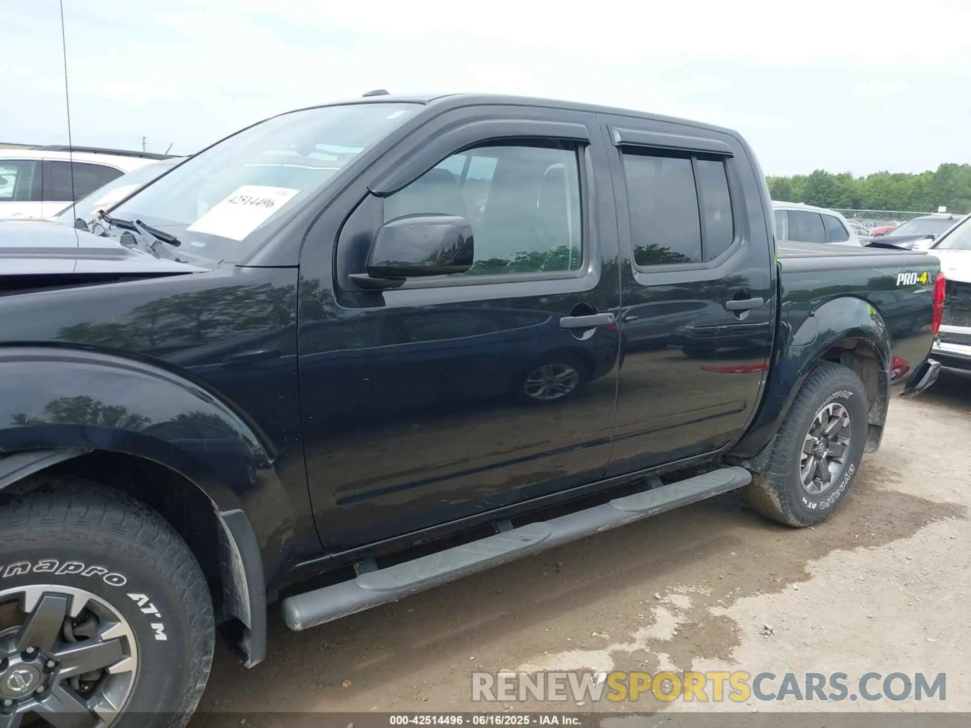 15 fotografías del automóvil dañado 1N6AD0EV6KN735193 NISSAN FRONTIER 2019