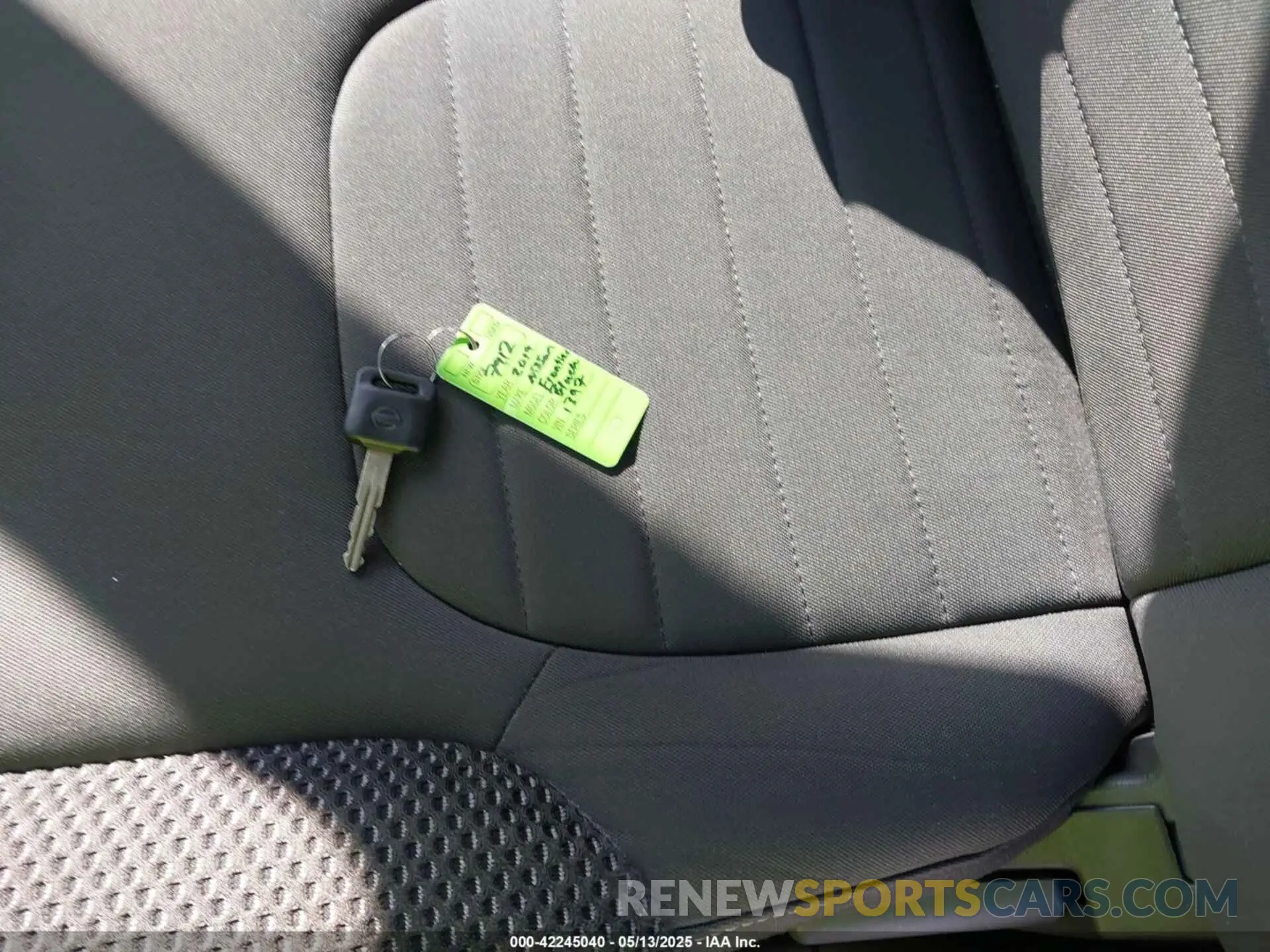11 fotografías del automóvil dañado 1N6AD0EV6KN881397 NISSAN FRONTIER 2019