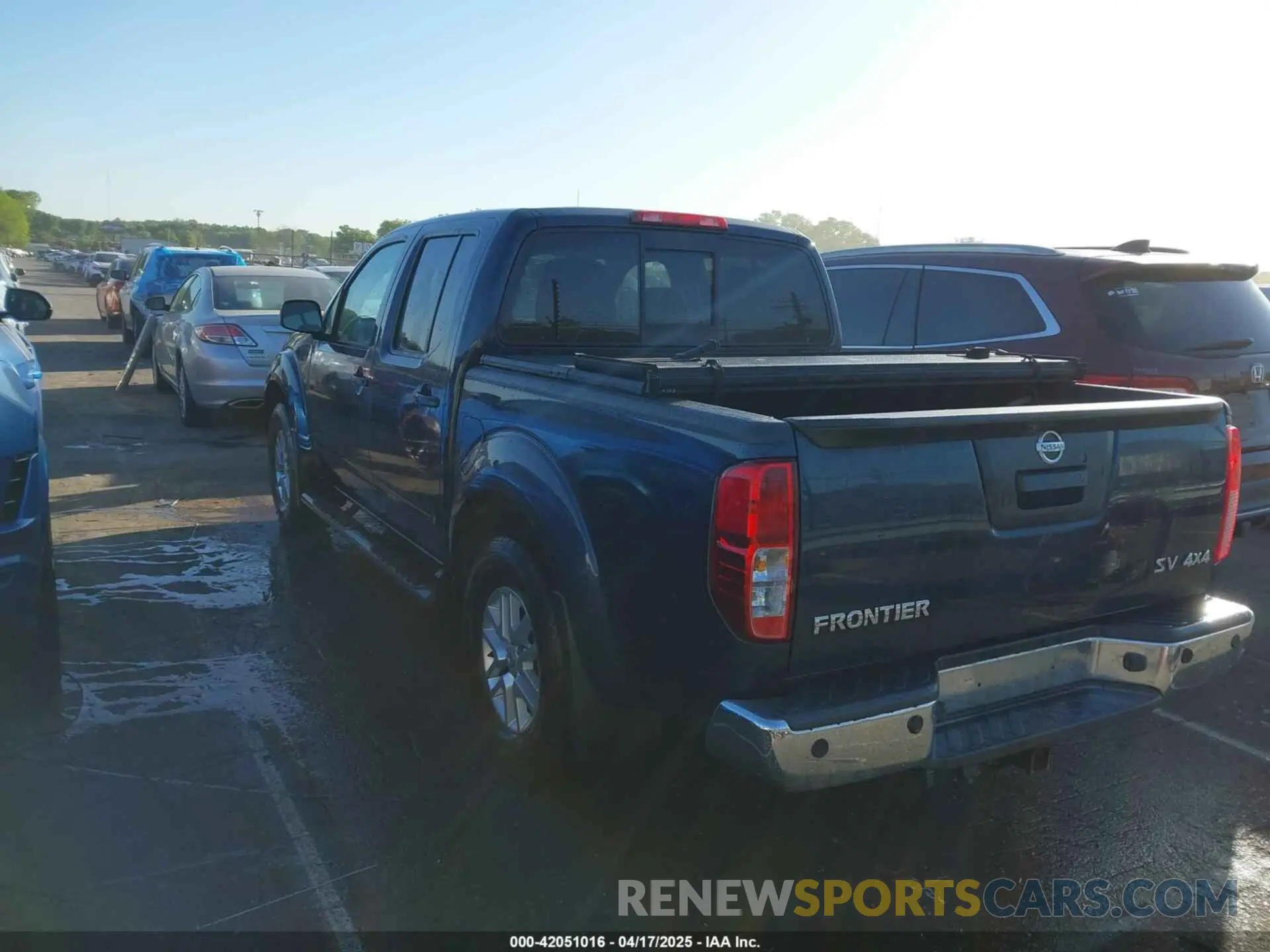 3 fotografías del automóvil dañado 1N6AD0EV8KN750732 NISSAN FRONTIER 2019