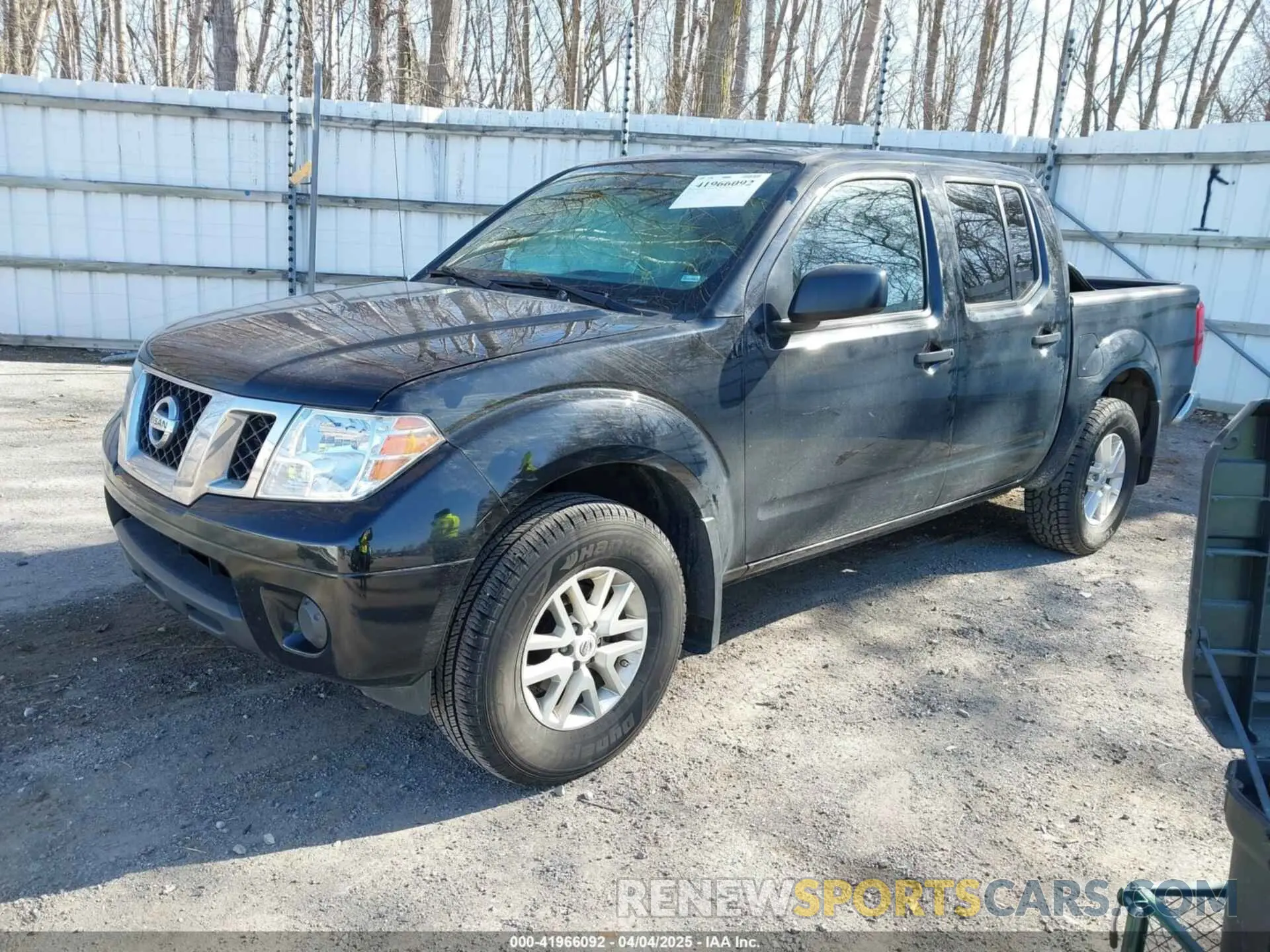 2 fotografías del automóvil dañado 1N6AD0EV8KN795766 NISSAN FRONTIER 2019
