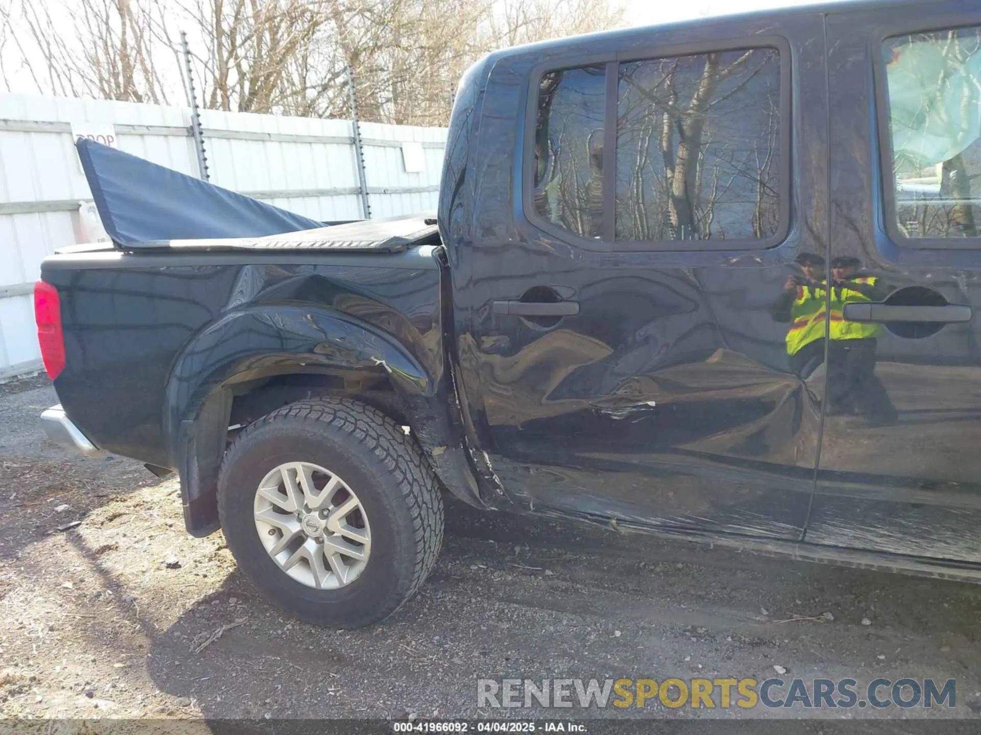 6 fotografías del automóvil dañado 1N6AD0EV8KN795766 NISSAN FRONTIER 2019
