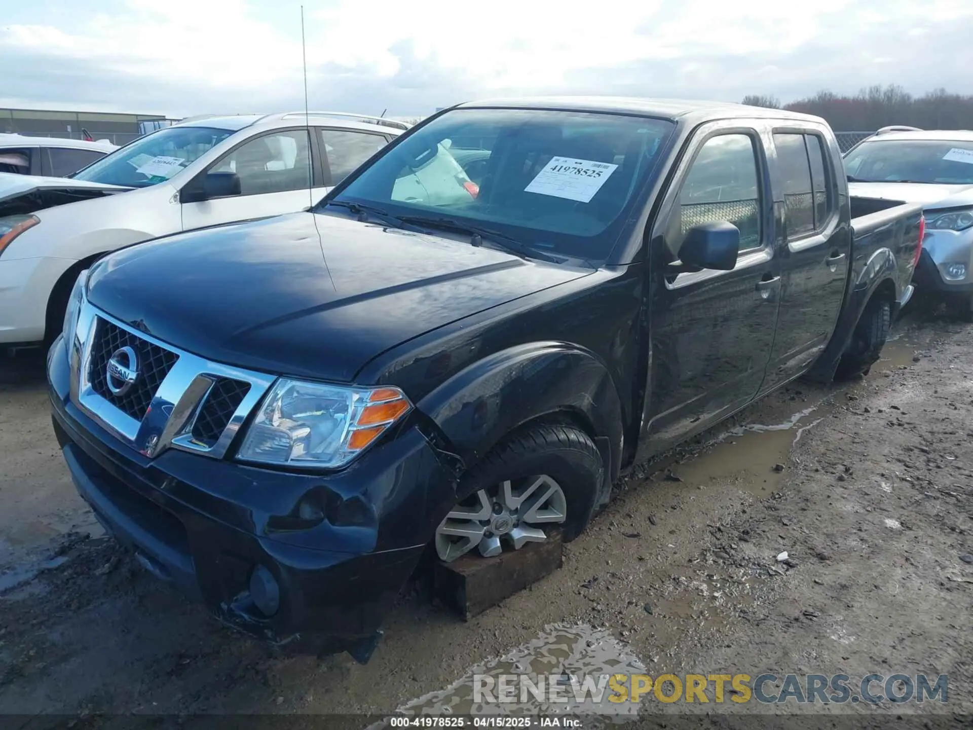 2 fotografías del automóvil dañado 1N6AD0EV9KN723149 NISSAN FRONTIER 2019