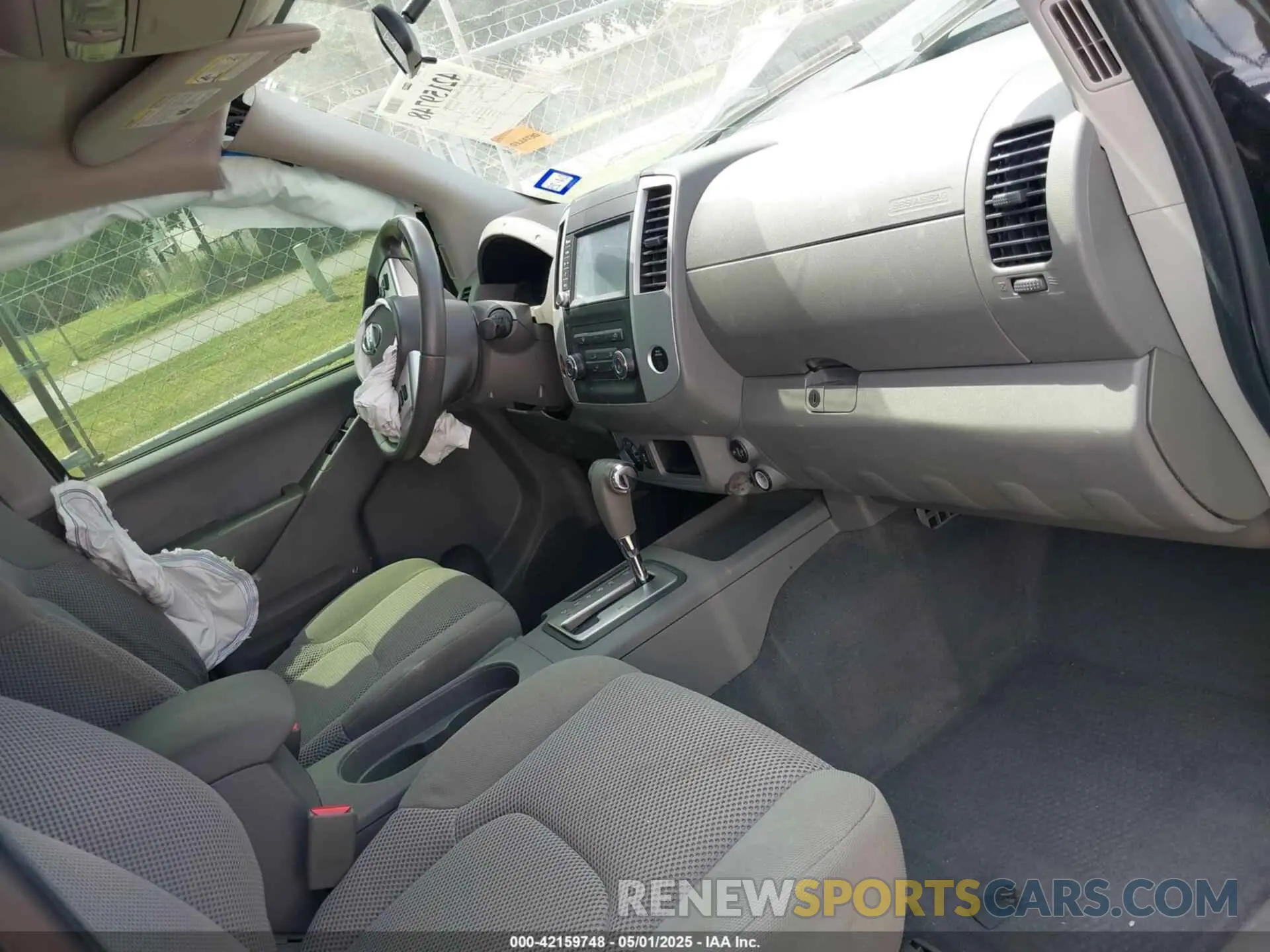 5 fotografías del automóvil dañado 1N6AD0EVXKN701354 NISSAN FRONTIER 2019