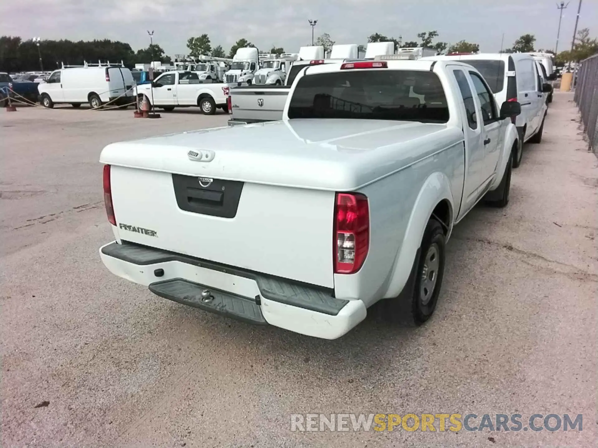 16 fotografías del automóvil dañado 1N6BD0CT2KN713374 NISSAN FRONTIER 2019