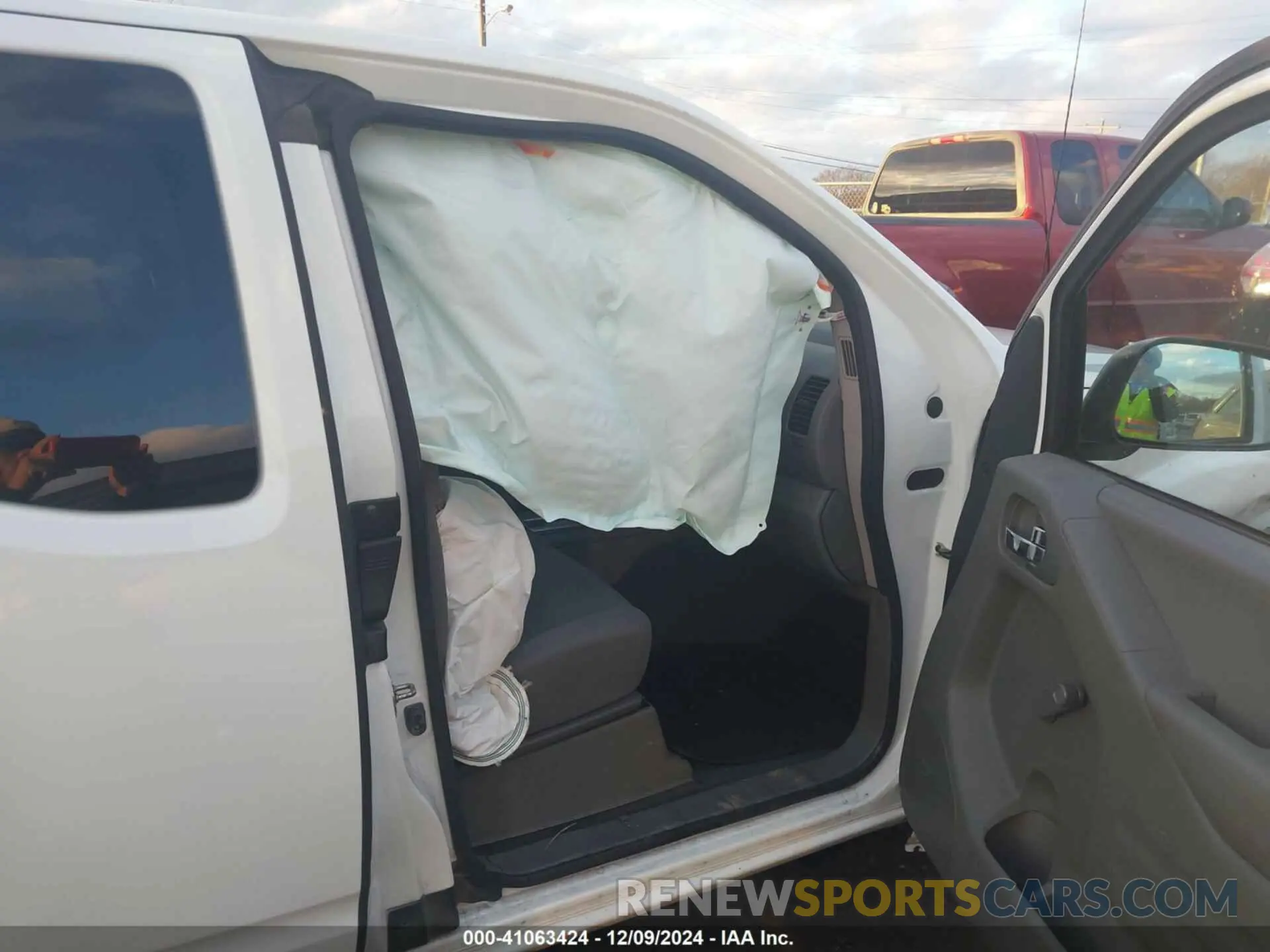 5 fotografías del automóvil dañado 1N6BD0CT6KN734146 NISSAN FRONTIER 2019