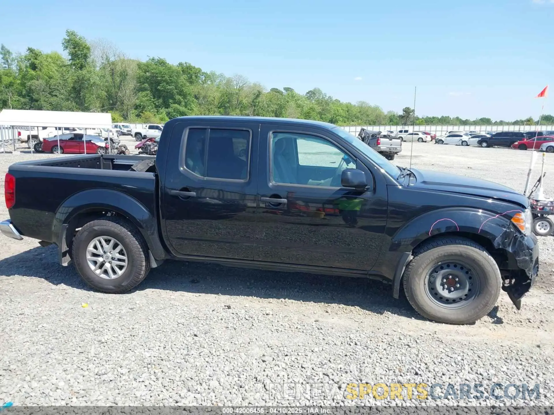14 fotografías del automóvil dañado 1N6DD0ER0KN872274 NISSAN FRONTIER 2019