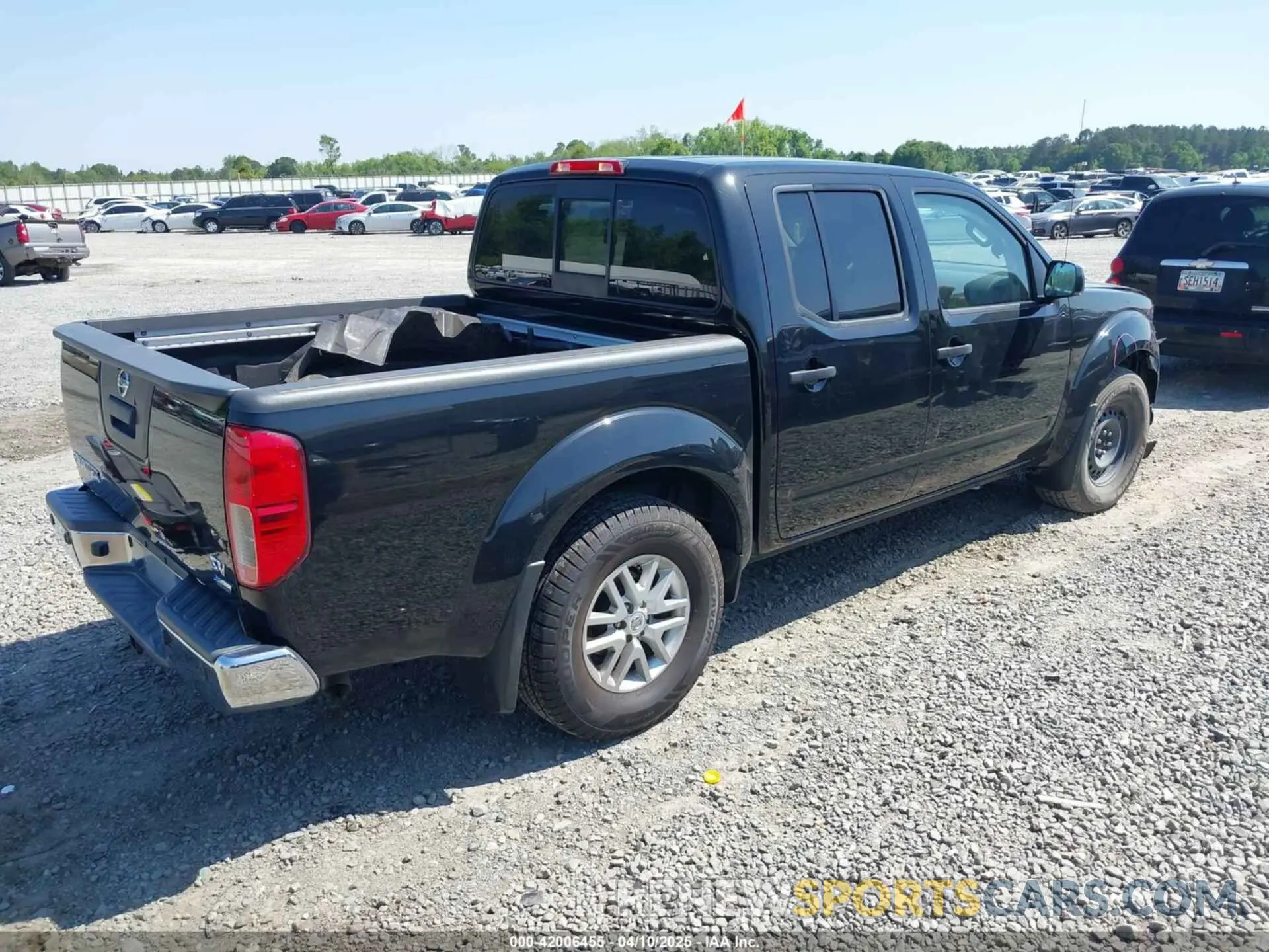 4 fotografías del automóvil dañado 1N6DD0ER0KN872274 NISSAN FRONTIER 2019