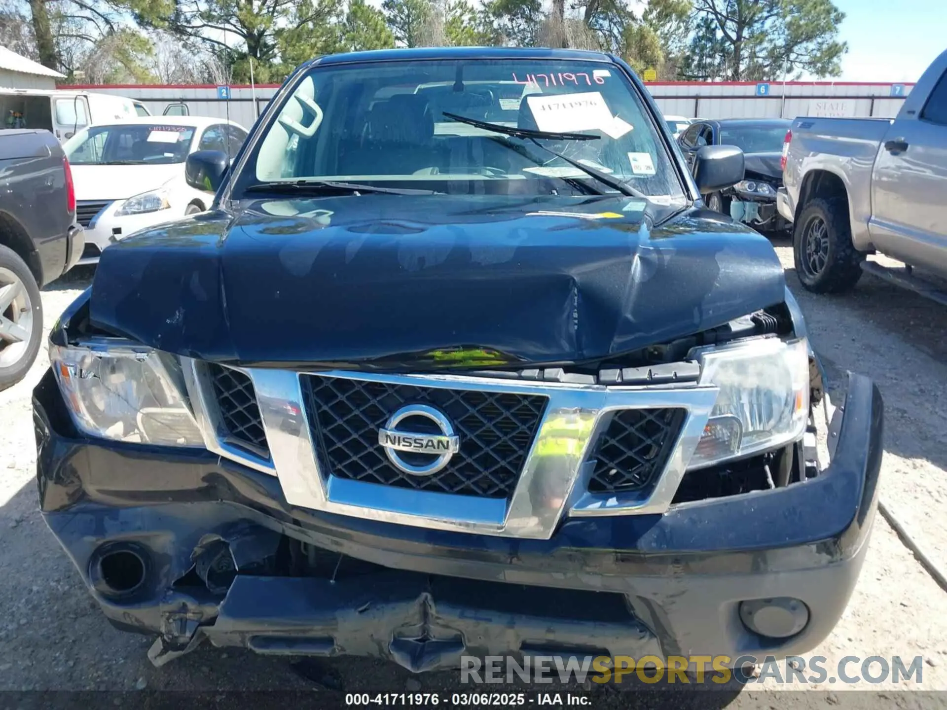 12 fotografías del automóvil dañado 1N6DD0ER4KN741557 NISSAN FRONTIER 2019