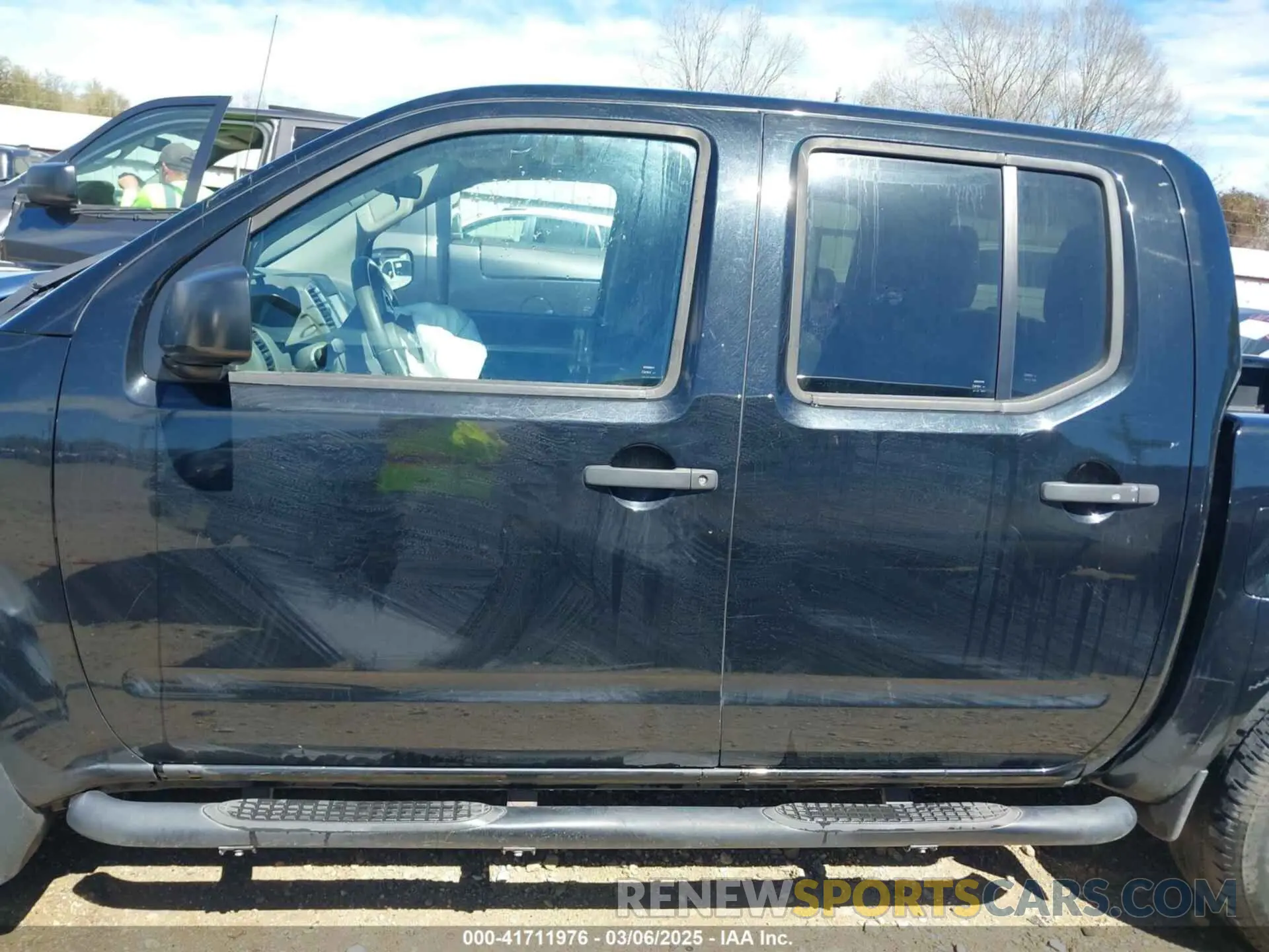 14 fotografías del automóvil dañado 1N6DD0ER4KN741557 NISSAN FRONTIER 2019
