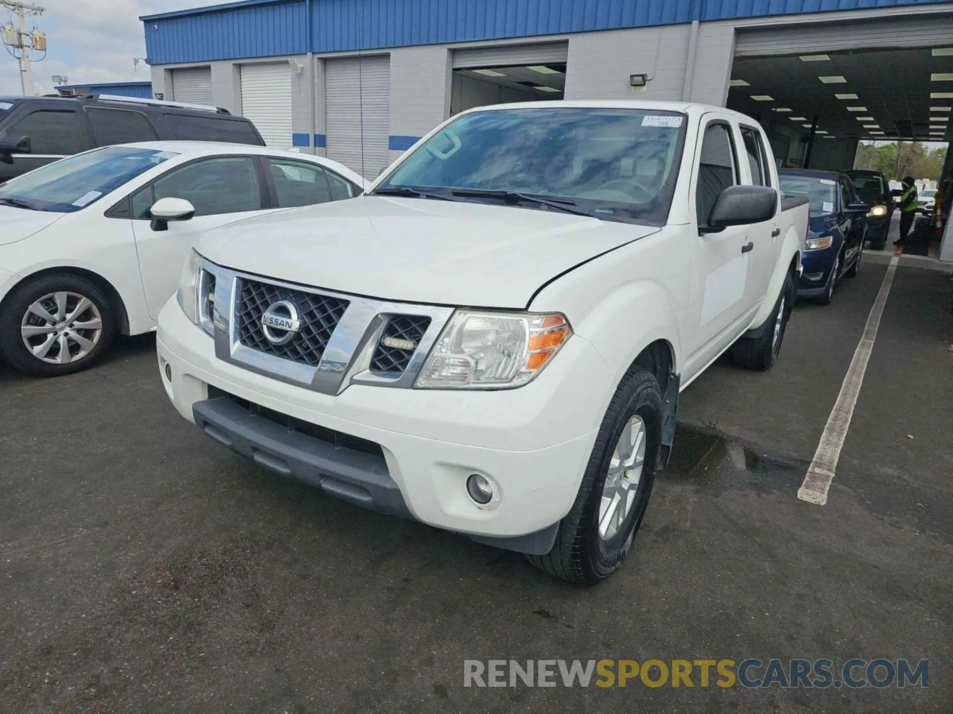 10 fotografías del automóvil dañado 1N6DD0EV1KN724311 NISSAN FRONTIER 2019