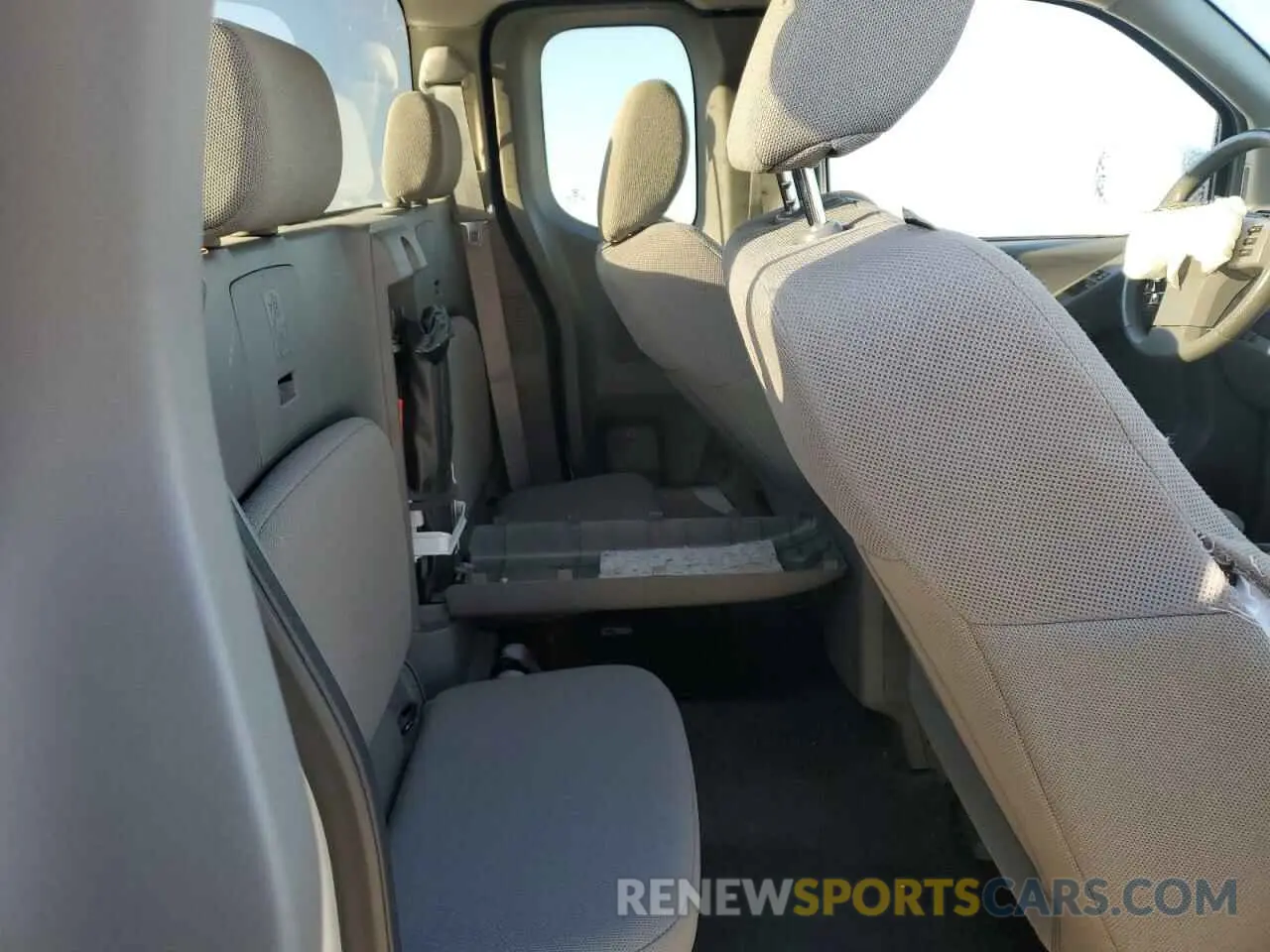11 fotografías del automóvil dañado 1N6ED0CE4LN726661 NISSAN FRONTIER 2020