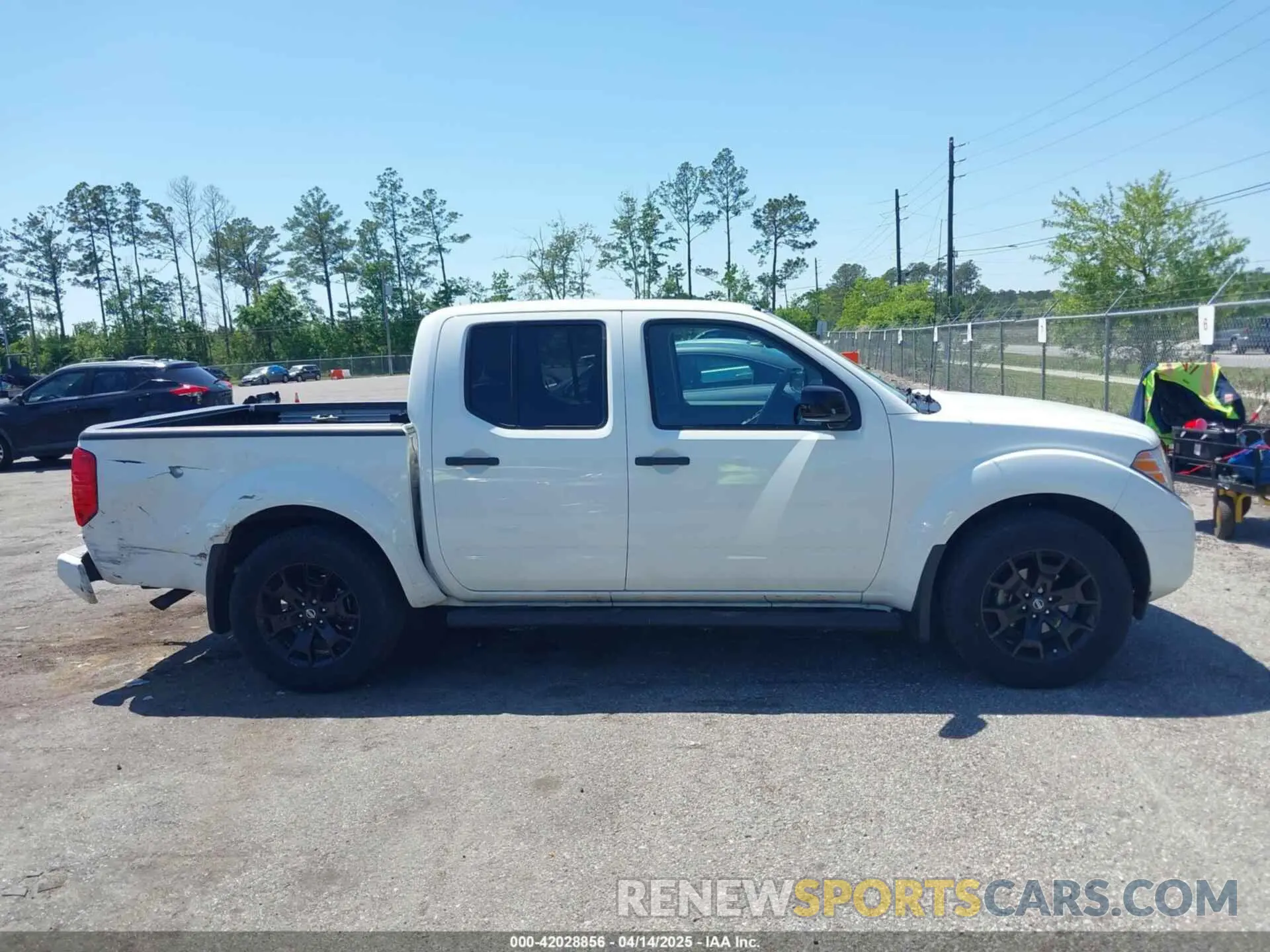 13 fotografías del automóvil dañado 1N6ED0EA1LN706426 NISSAN FRONTIER 2020