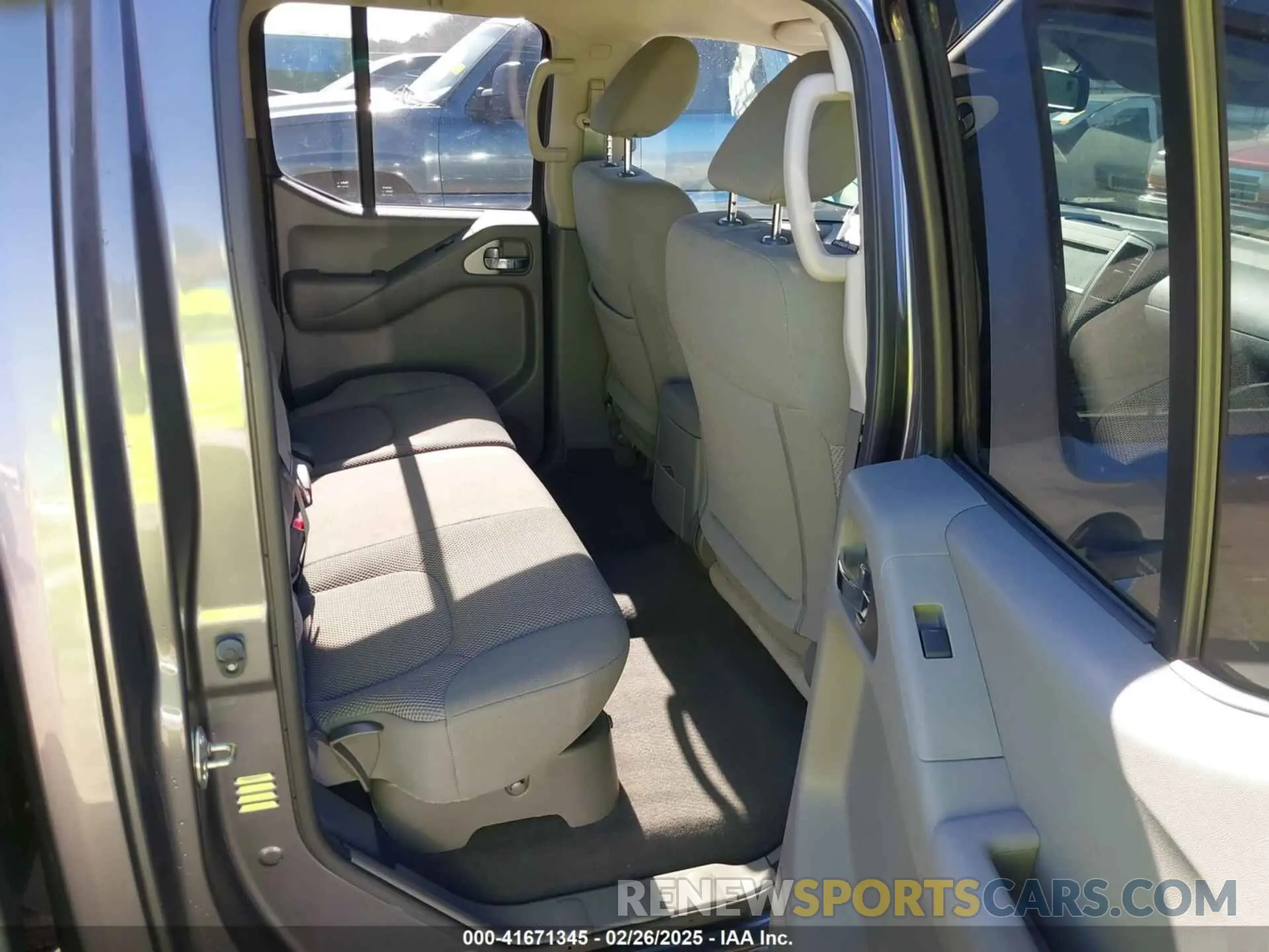 8 fotografías del automóvil dañado 1N6ED0EA5LN720684 NISSAN FRONTIER 2020