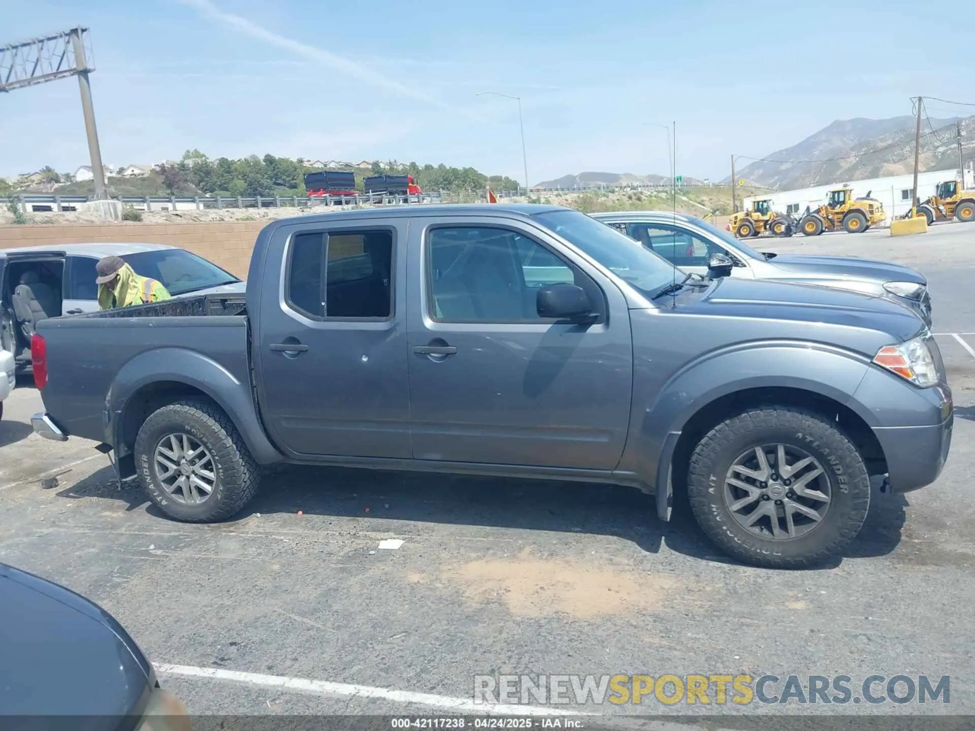 12 fotografías del automóvil dañado 1N6ED0EAXLN709437 NISSAN FRONTIER 2020