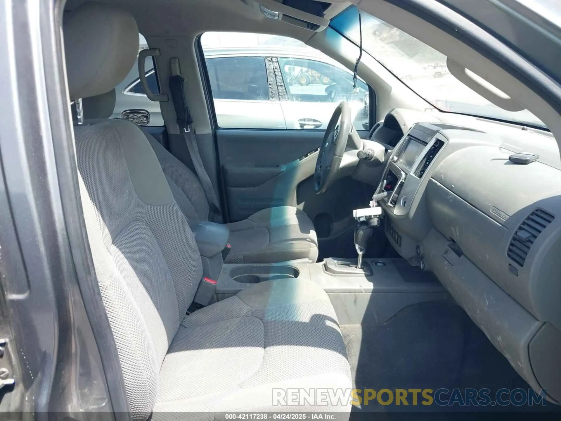 5 fotografías del automóvil dañado 1N6ED0EAXLN709437 NISSAN FRONTIER 2020