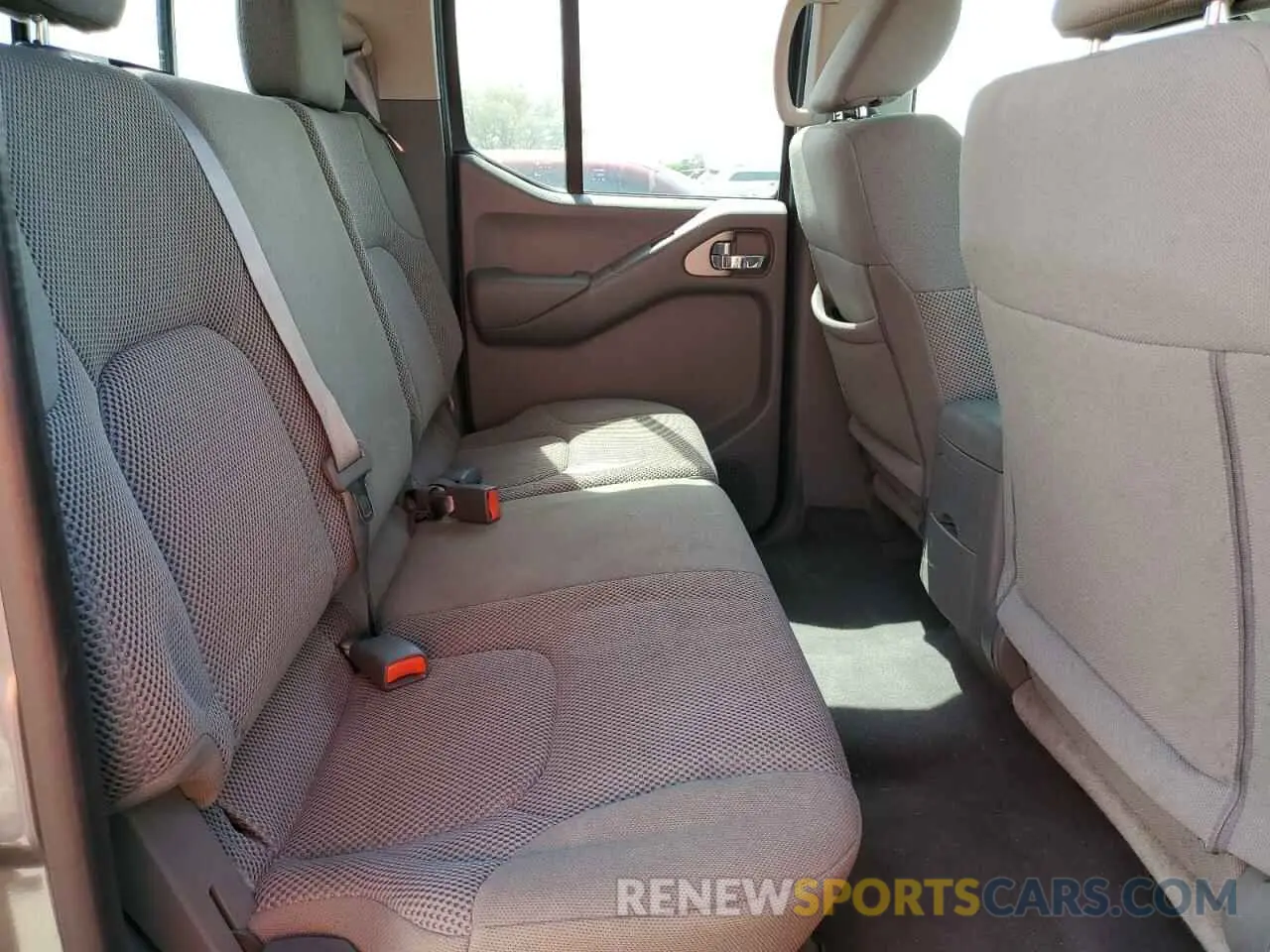 10 fotografías del automóvil dañado 1N6ED0EB4LN728137 NISSAN FRONTIER 2020
