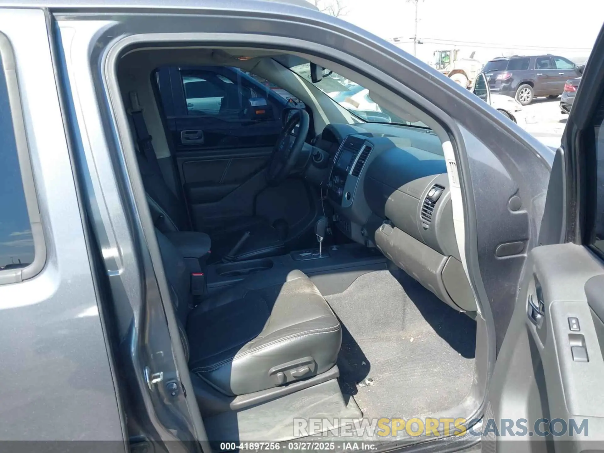 5 fotografías del automóvil dañado 1N6ED0EB9LN700964 NISSAN FRONTIER 2020