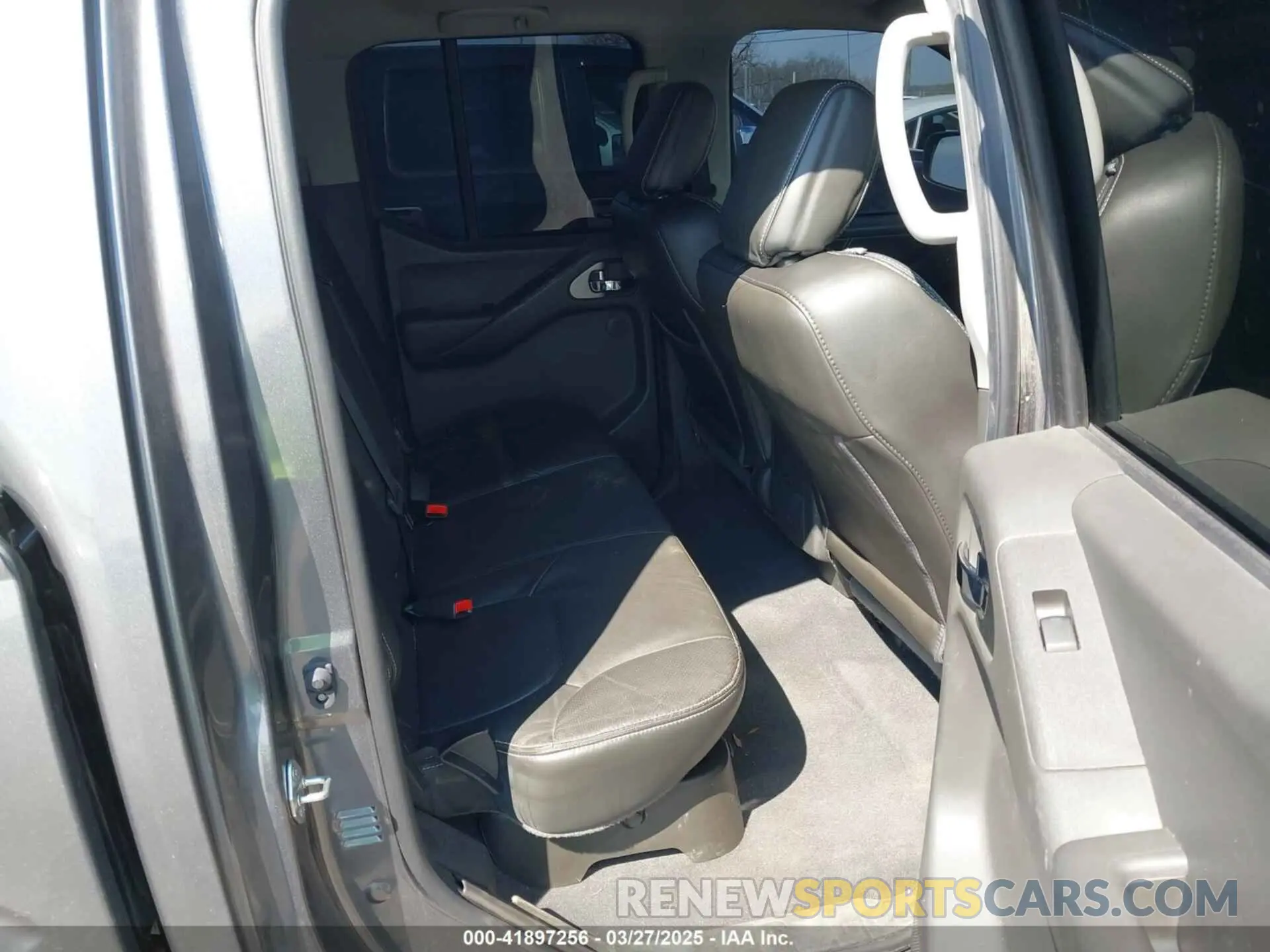 8 fotografías del automóvil dañado 1N6ED0EB9LN700964 NISSAN FRONTIER 2020
