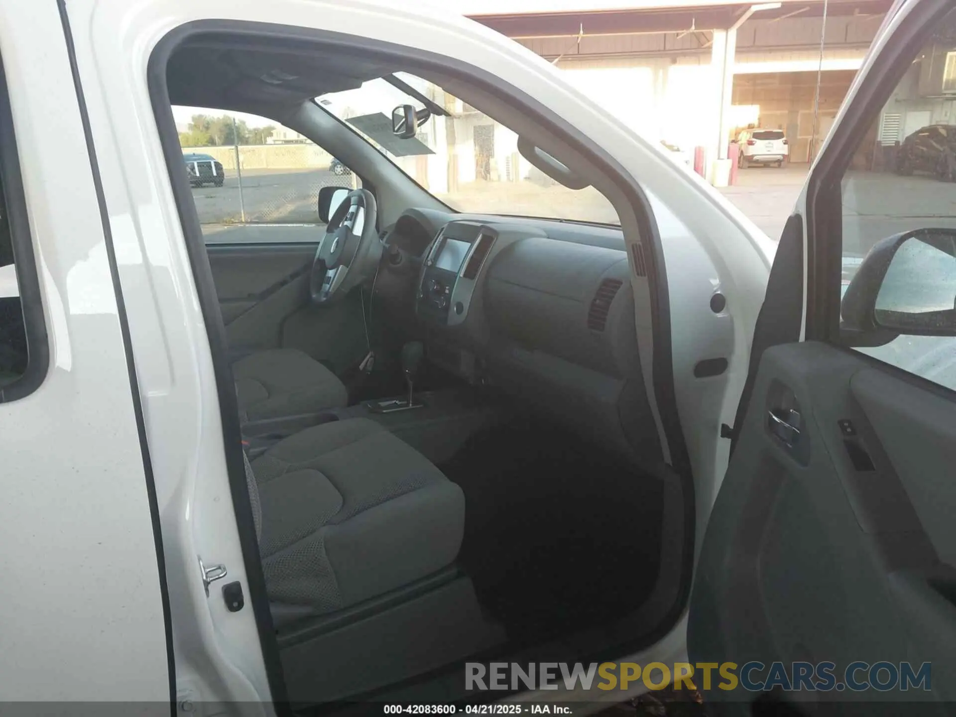 5 fotografías del automóvil dañado 1N6ED0EA3MN710382 NISSAN FRONTIER 2021
