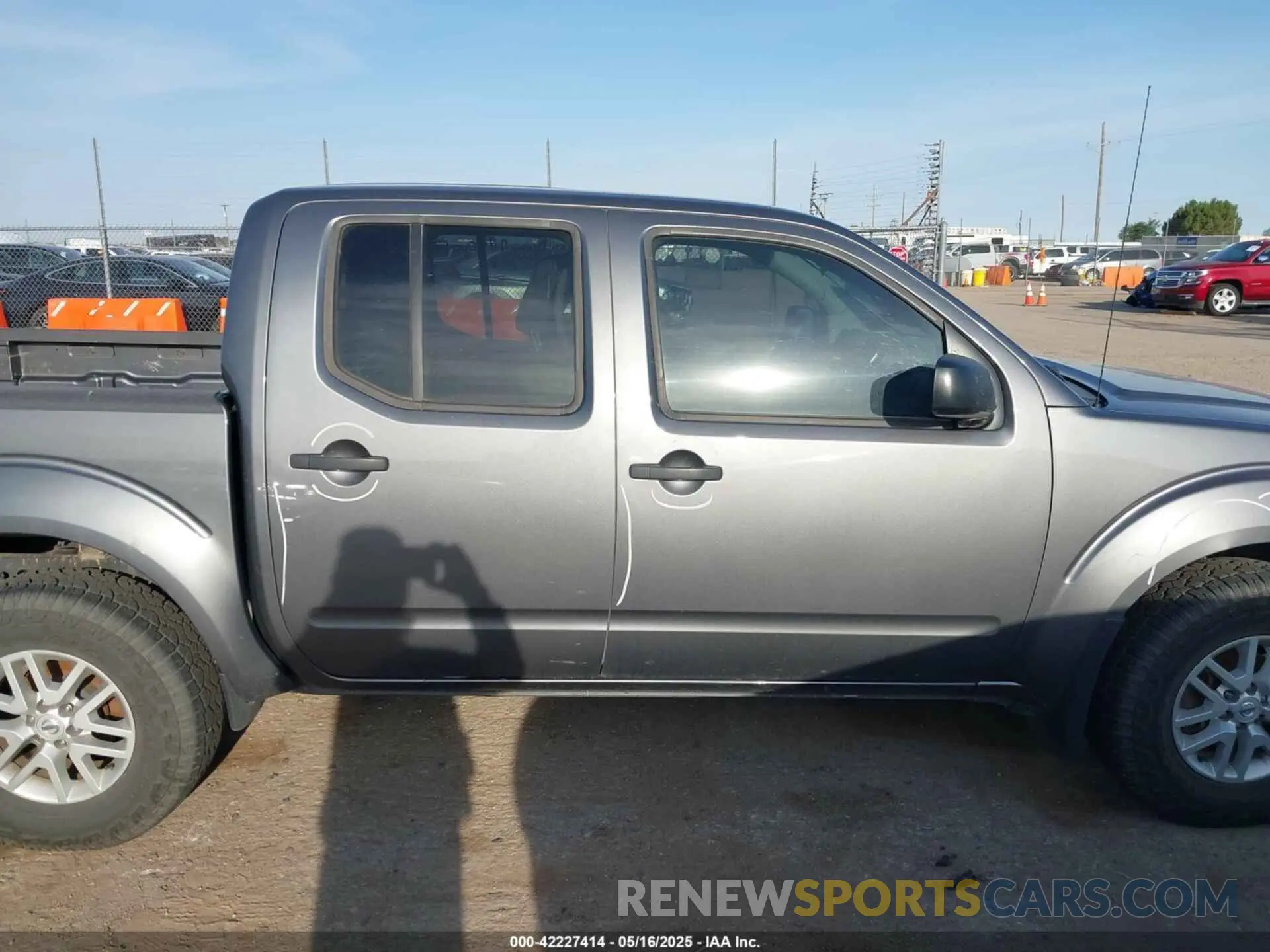 14 fotografías del automóvil dañado 1N6ED0EB2MN702654 NISSAN FRONTIER 2021