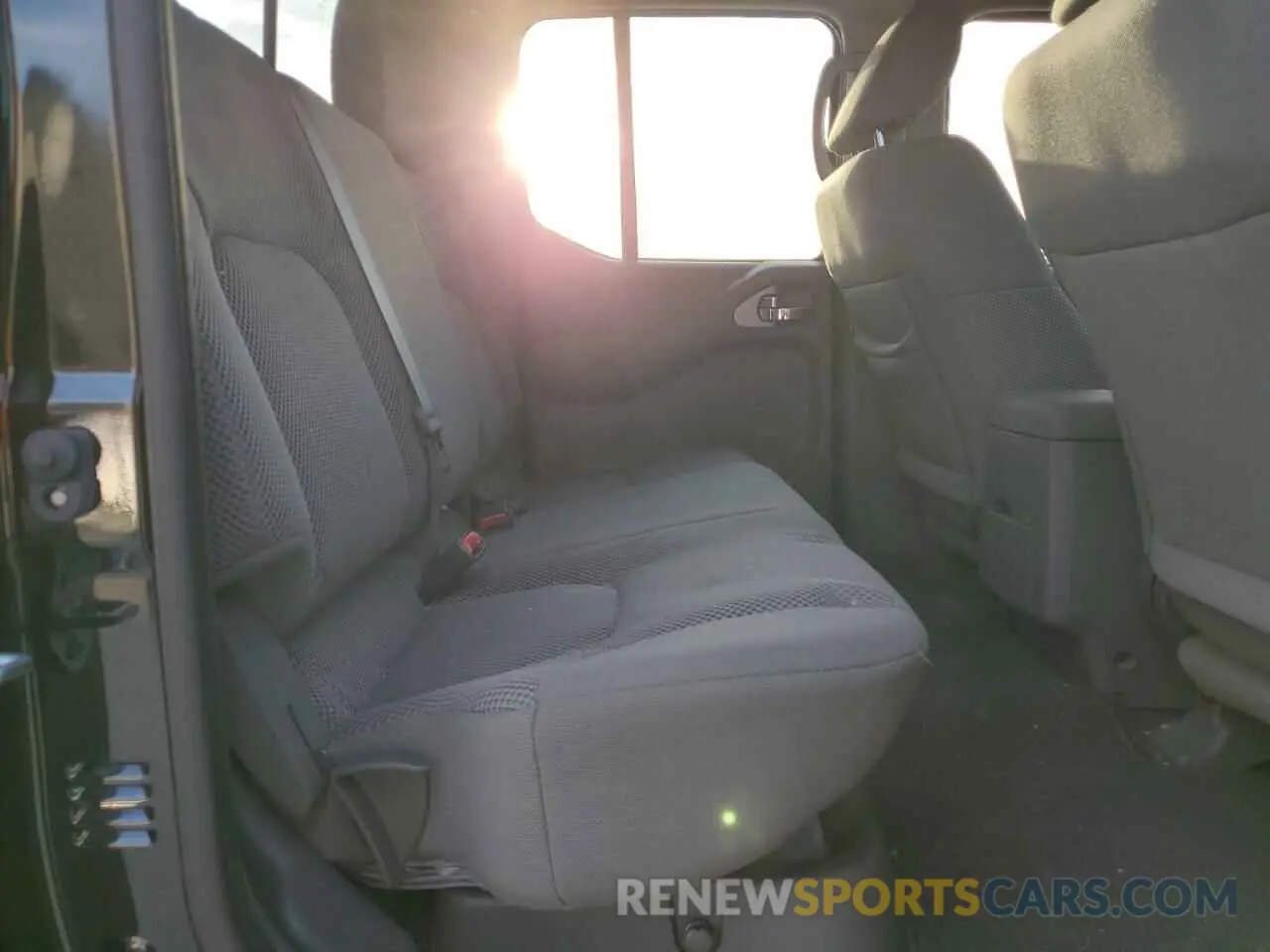 10 fotografías del automóvil dañado 1N6ED0FA3MN700580 NISSAN FRONTIER 2021