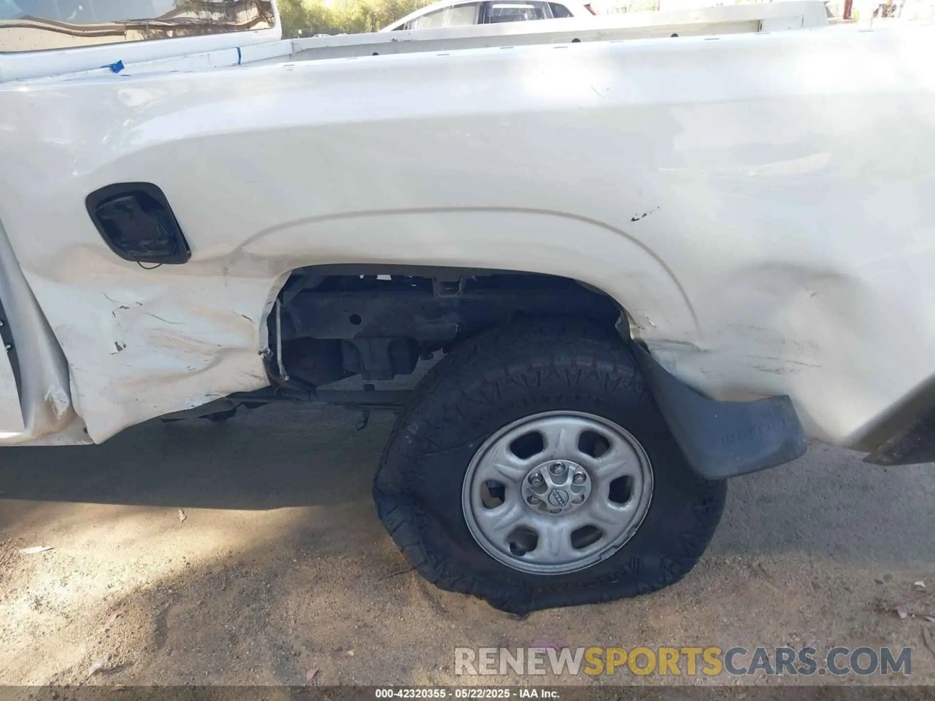 17 fotografías del automóvil dañado 1N6ED1CM4NN675419 NISSAN FRONTIER 2022