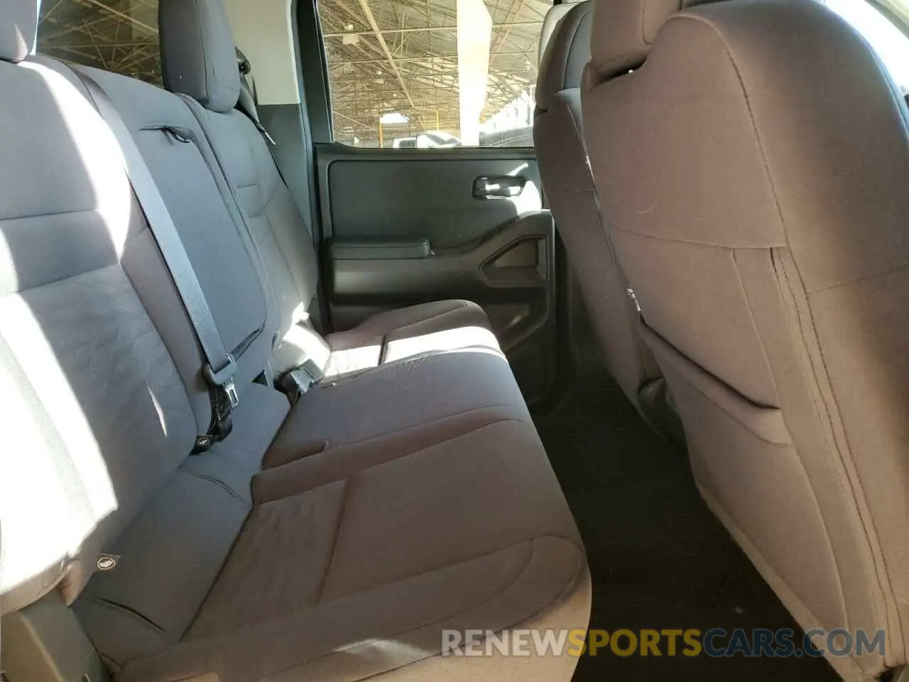 10 fotografías del automóvil dañado 1N6ED1EJ9NN625330 NISSAN FRONTIER 2022