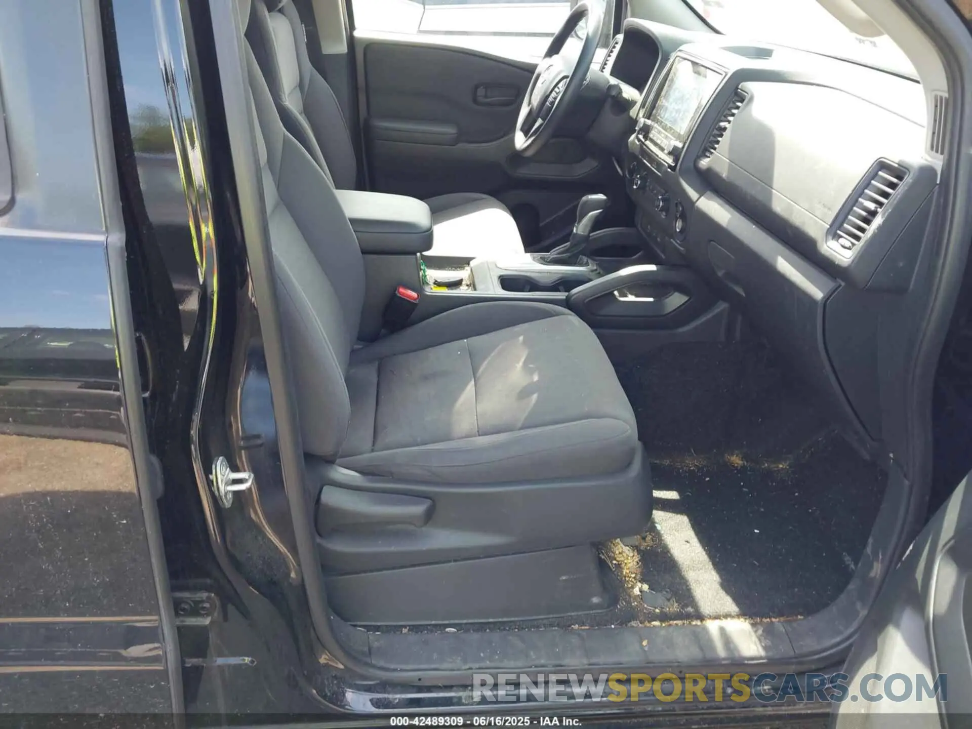 5 fotografías del automóvil dañado 1N6ED1EK6NN630445 NISSAN FRONTIER 2022