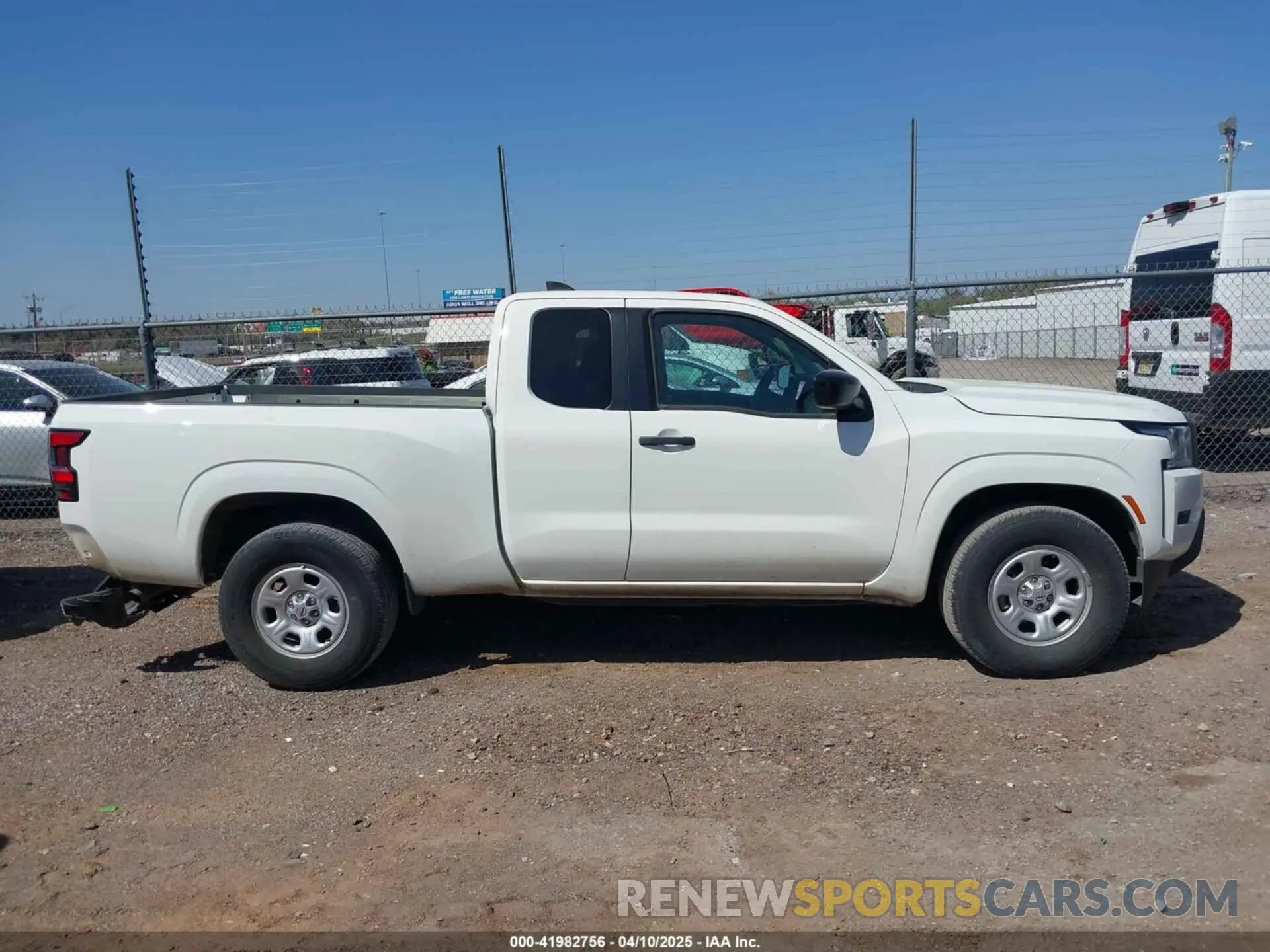 13 fotografías del automóvil dañado 1N6ED1CL1PN663299 NISSAN FRONTIER 2023