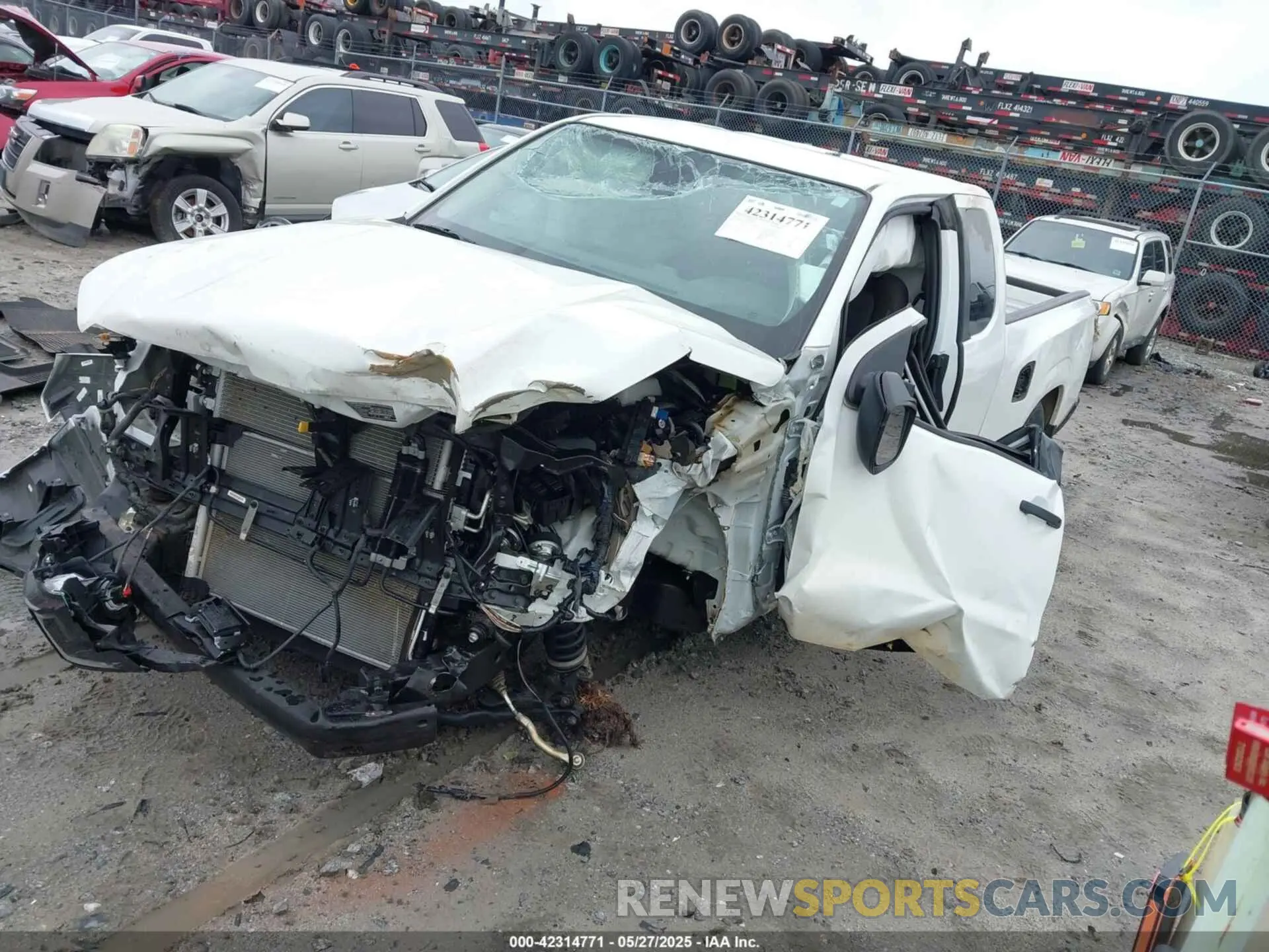 2 fotografías del automóvil dañado 1N6ED1CL4PN640227 NISSAN FRONTIER 2023
