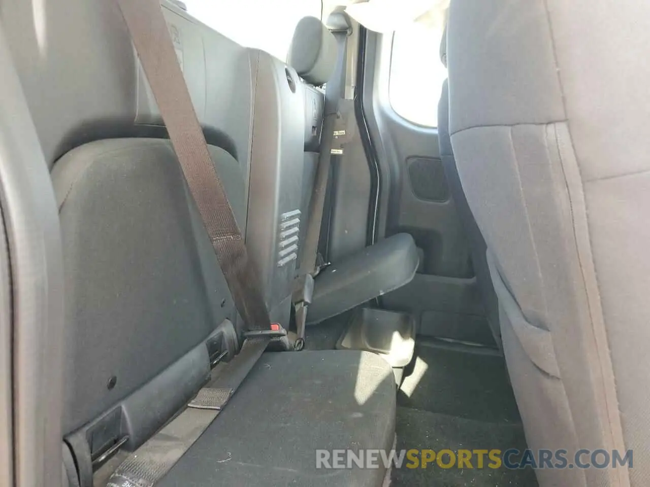 10 fotografías del automóvil dañado 1N6ED1CL6PN655876 NISSAN FRONTIER 2023