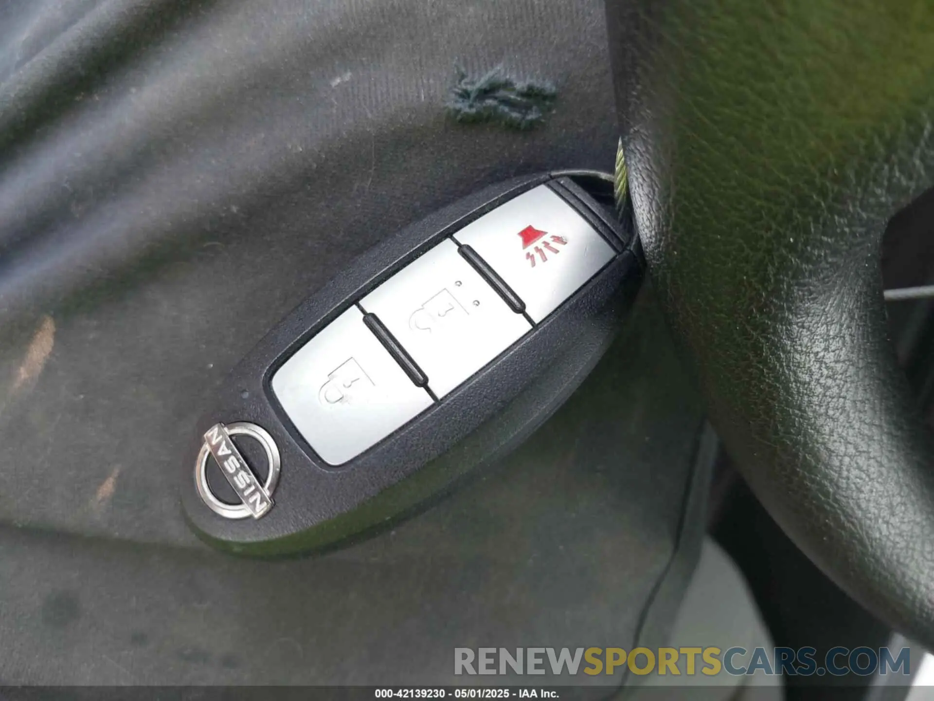 11 fotografías del automóvil dañado 1N6ED1CM3PN634833 NISSAN FRONTIER 2023