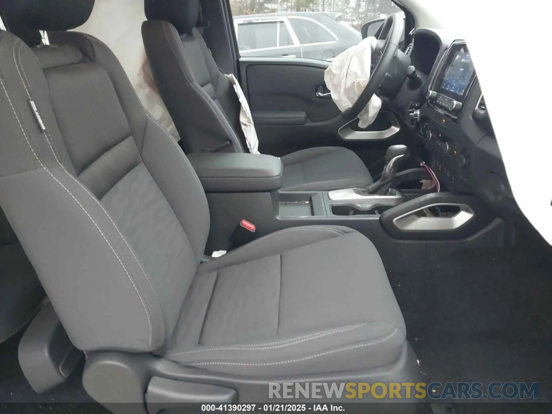 5 fotografías del automóvil dañado 1N6ED1CM5PN635627 NISSAN FRONTIER 2023
