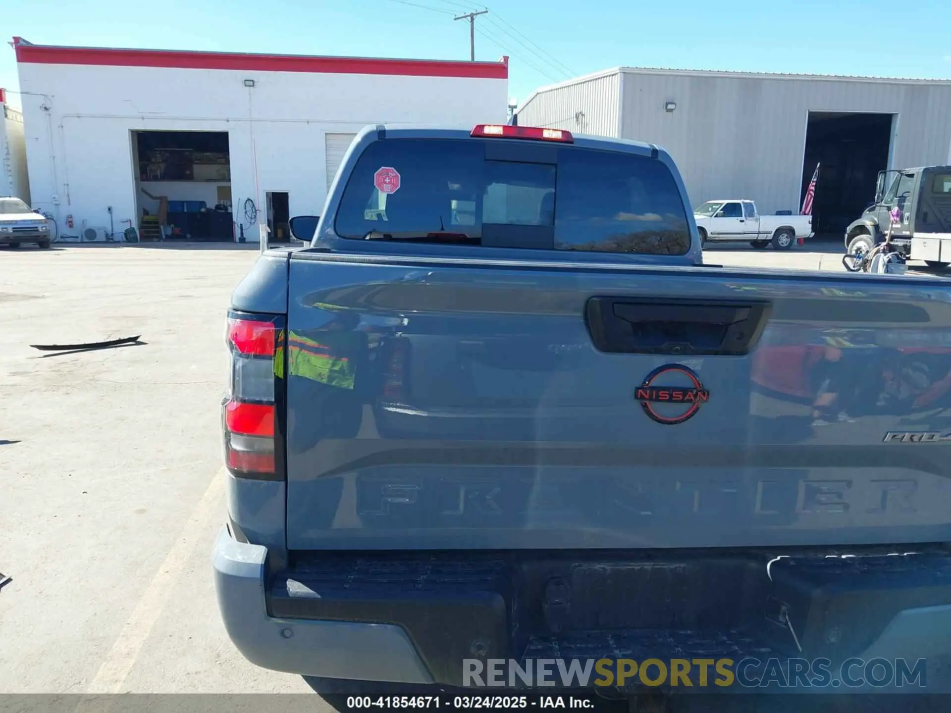 17 fotografías del automóvil dañado 1N6ED1EK2PN633278 NISSAN FRONTIER 2023