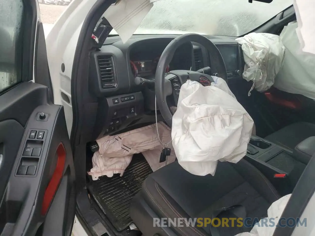 8 fotografías del automóvil dañado 1N6ED1EK5PN666467 NISSAN FRONTIER 2023