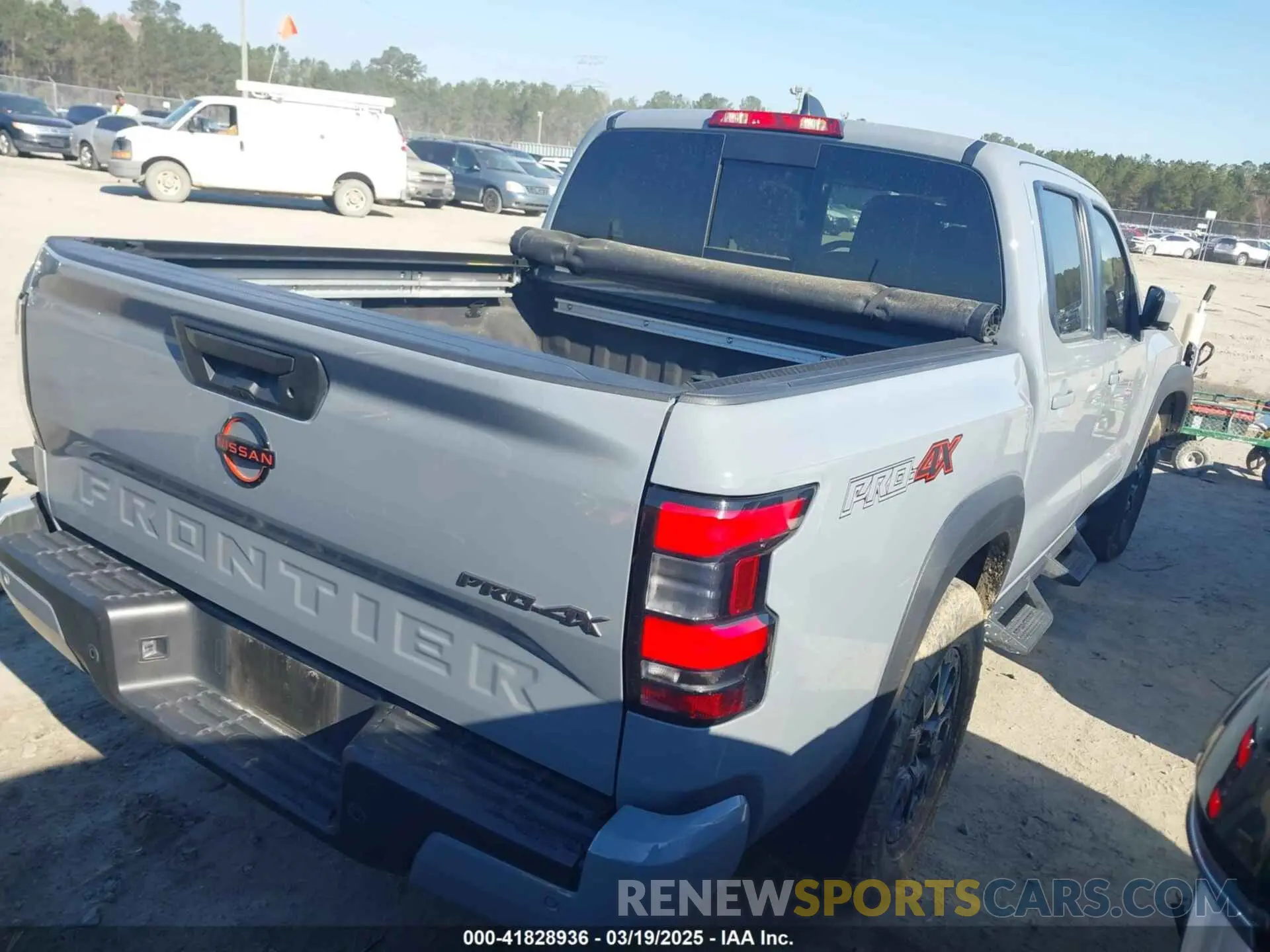4 fotografías del automóvil dañado 1N6ED1EK7PN604374 NISSAN FRONTIER 2023
