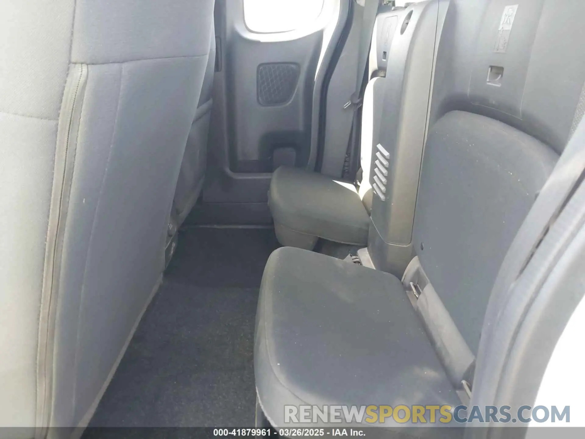 8 fotografías del automóvil dañado 1N6ED1CL0RN600097 NISSAN FRONTIER 2024