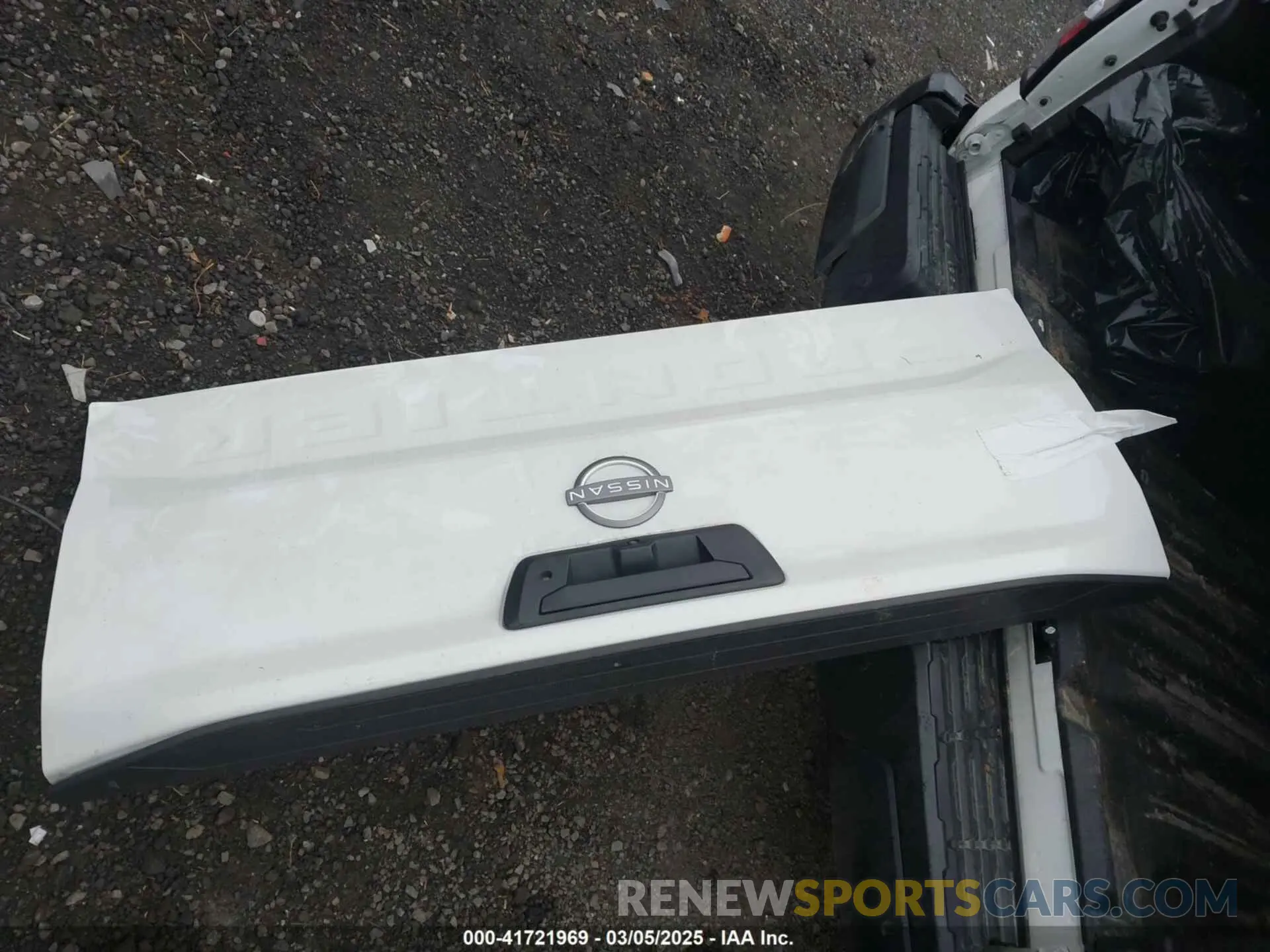 17 fotografías del automóvil dañado 1N6ED1CL0RN645850 NISSAN FRONTIER 2024