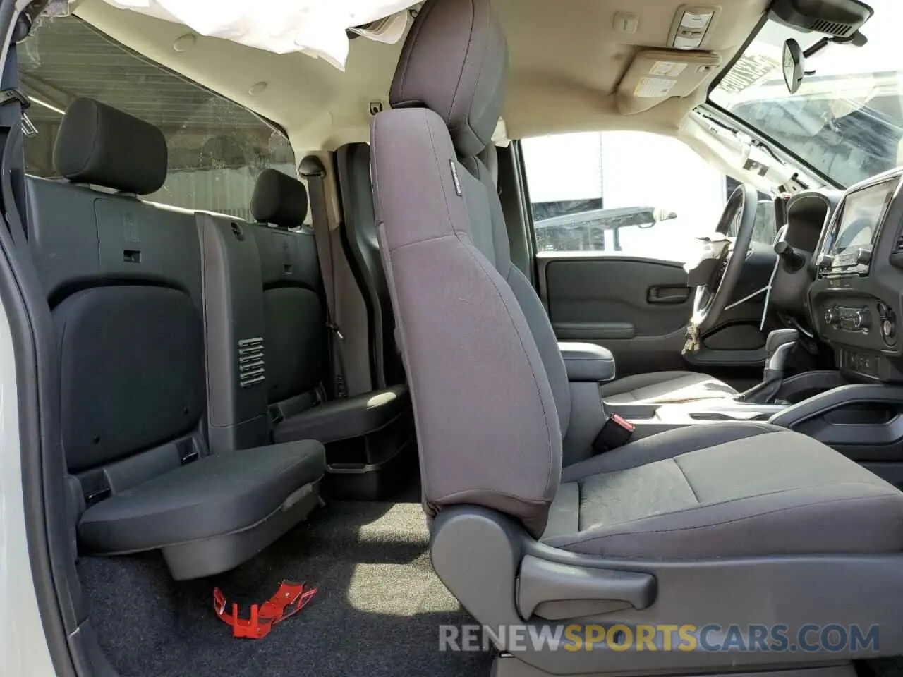11 fotografías del automóvil dañado 1N6ED1CL3RN658317 NISSAN FRONTIER 2024